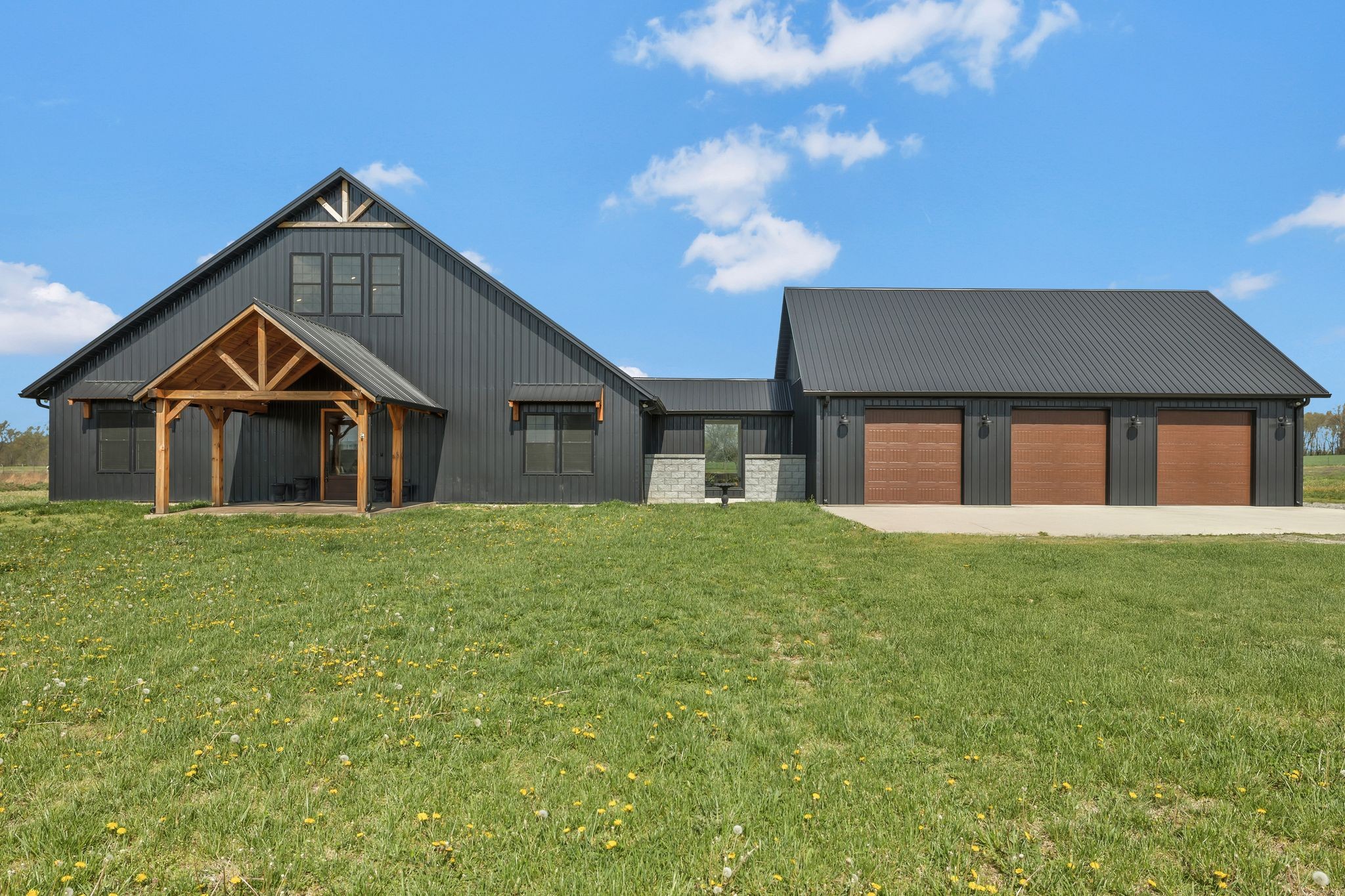 11010 Shelbyville Road Property Photo