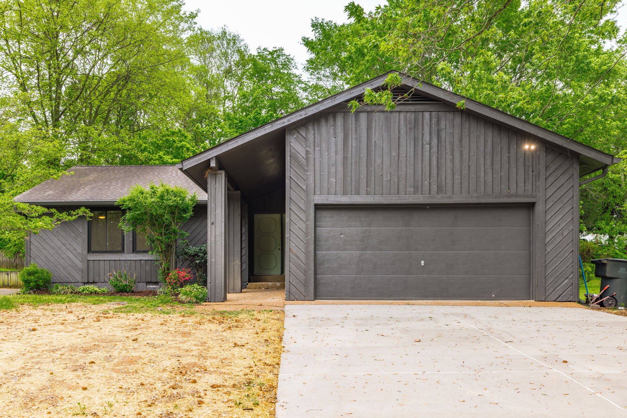 627 Monte Carlo Dr Property Photo 1
