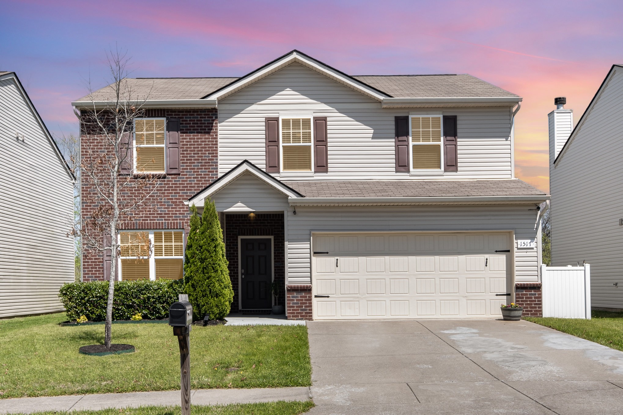 1517 Rockwood Ln Property Photo