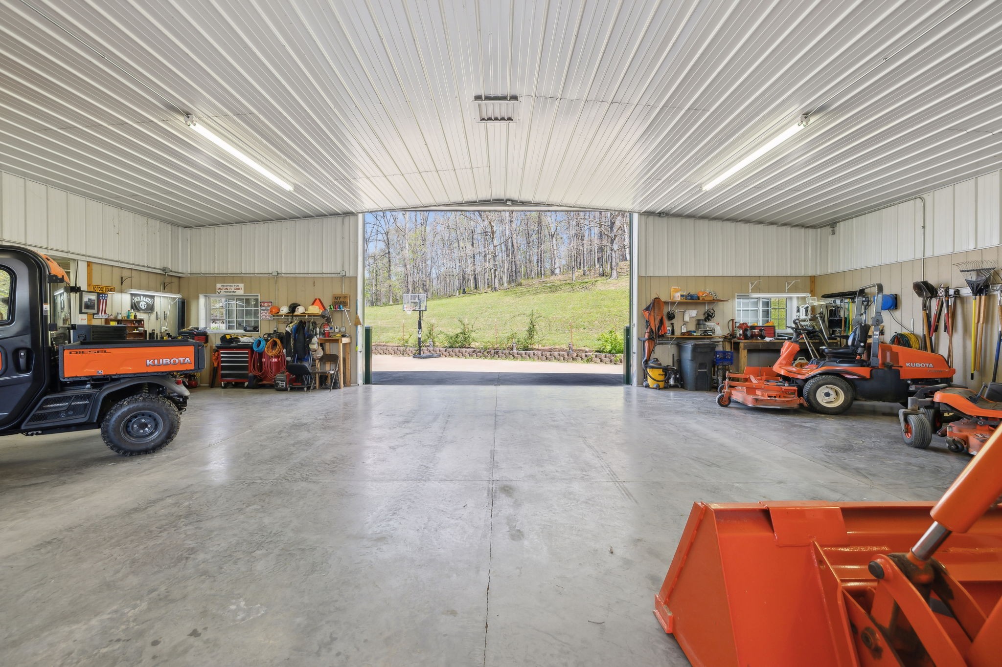 16700 Campbellsville Rd Property Photo 25
