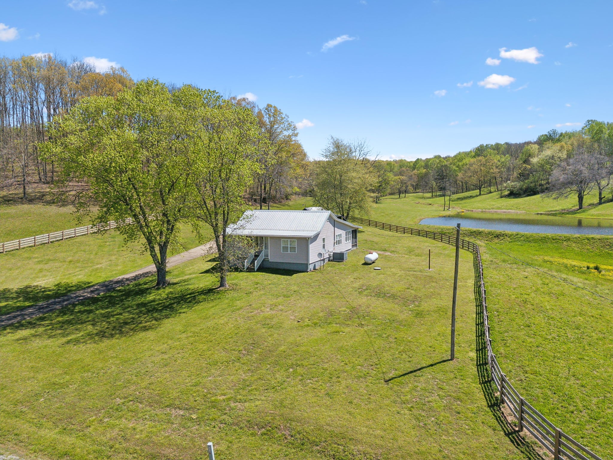 16700 Campbellsville Rd Property Photo 83