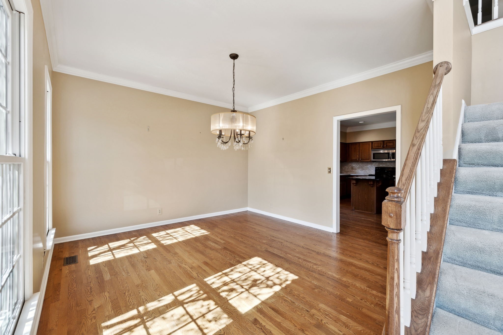 616 Copperfield Ct Property Photo 12