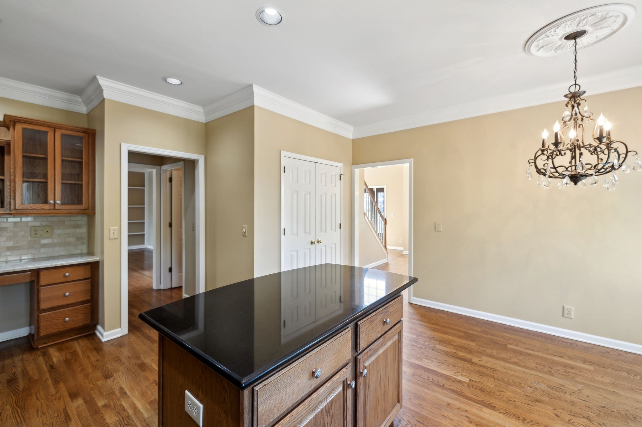 616 Copperfield Ct Property Photo 18