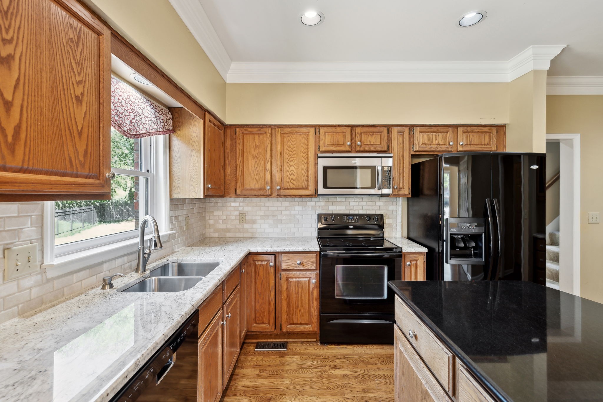 616 Copperfield Ct Property Photo 19