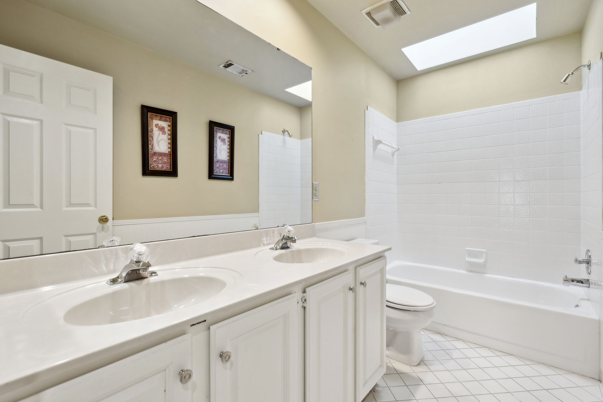 616 Copperfield Ct Property Photo 31