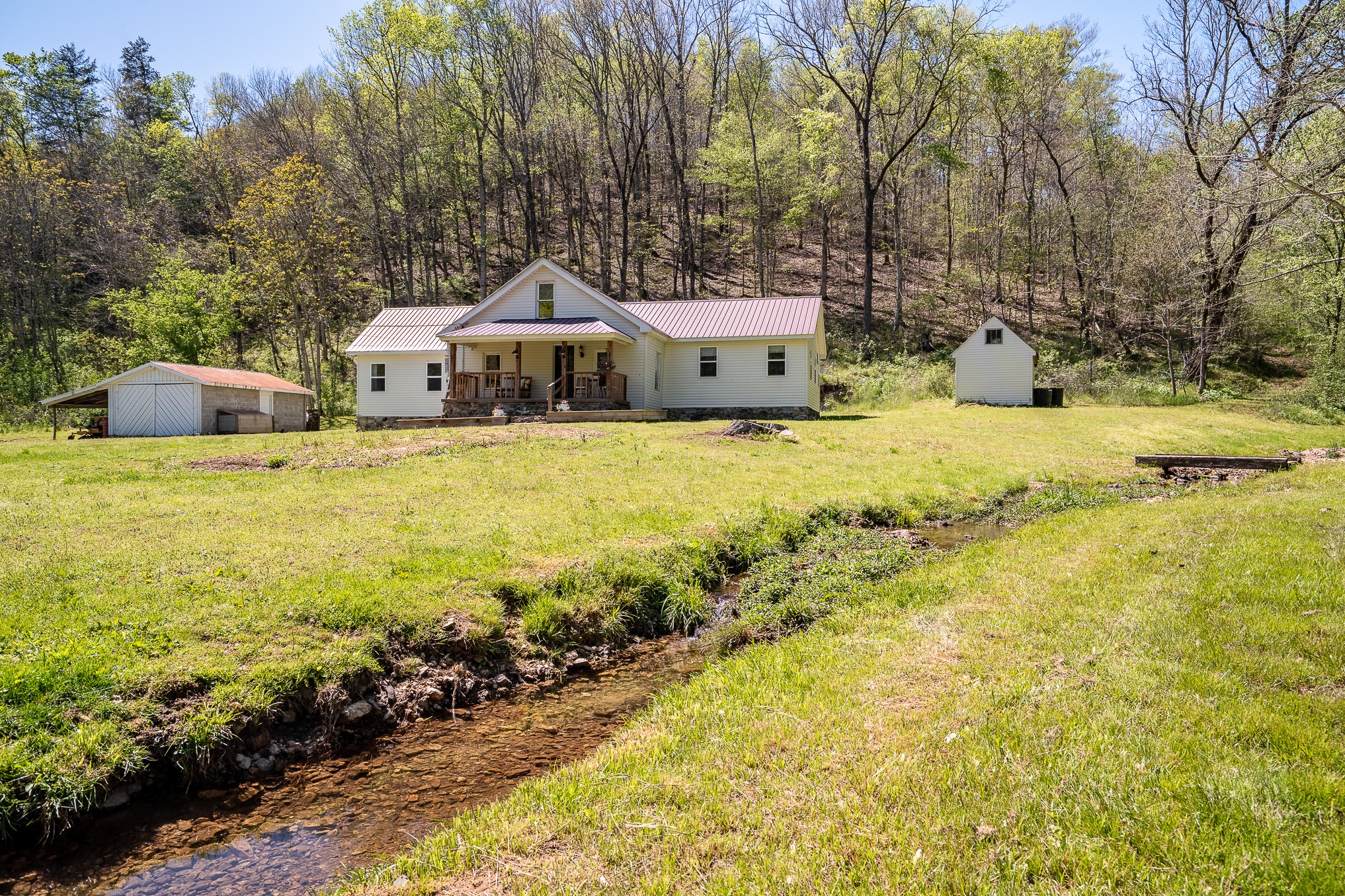 491 Long Branch Rd Property Photo 1