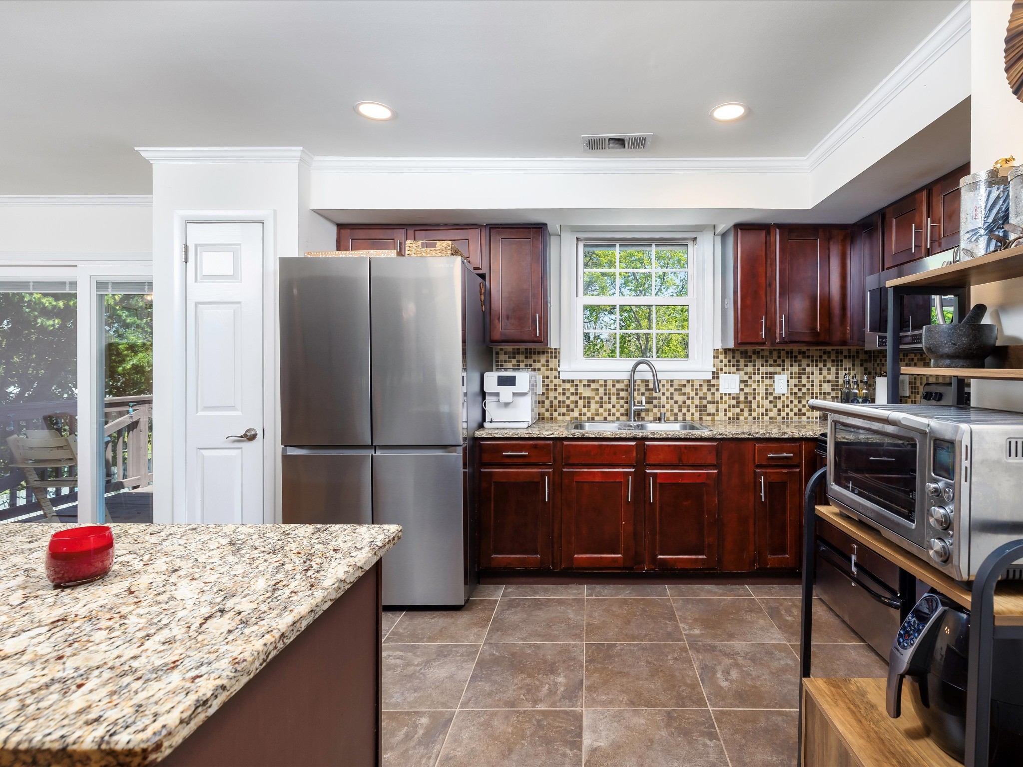 605 Des Moines Dr Property Photo 10