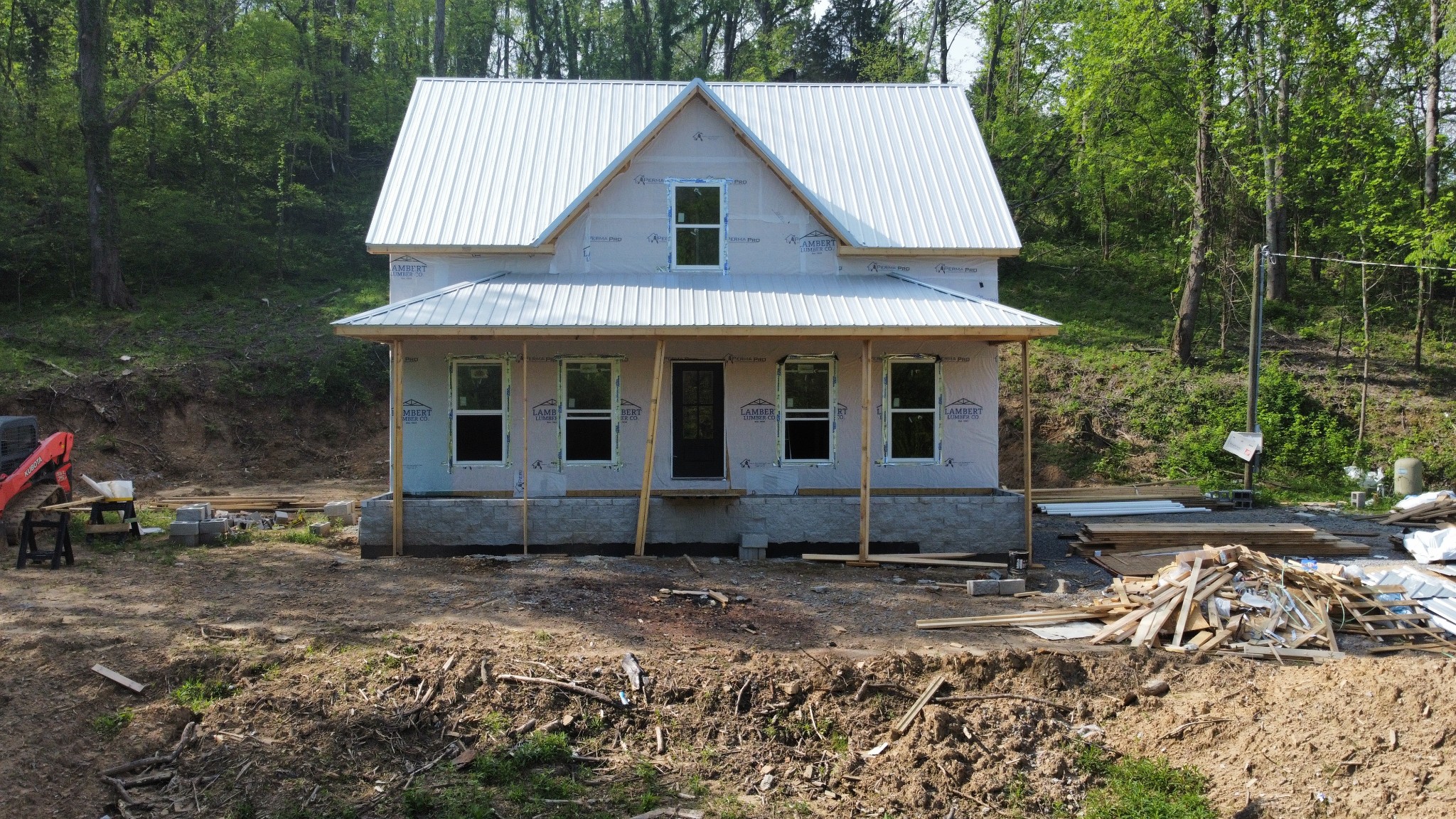 2027 Old Lake Rd Property Photo
