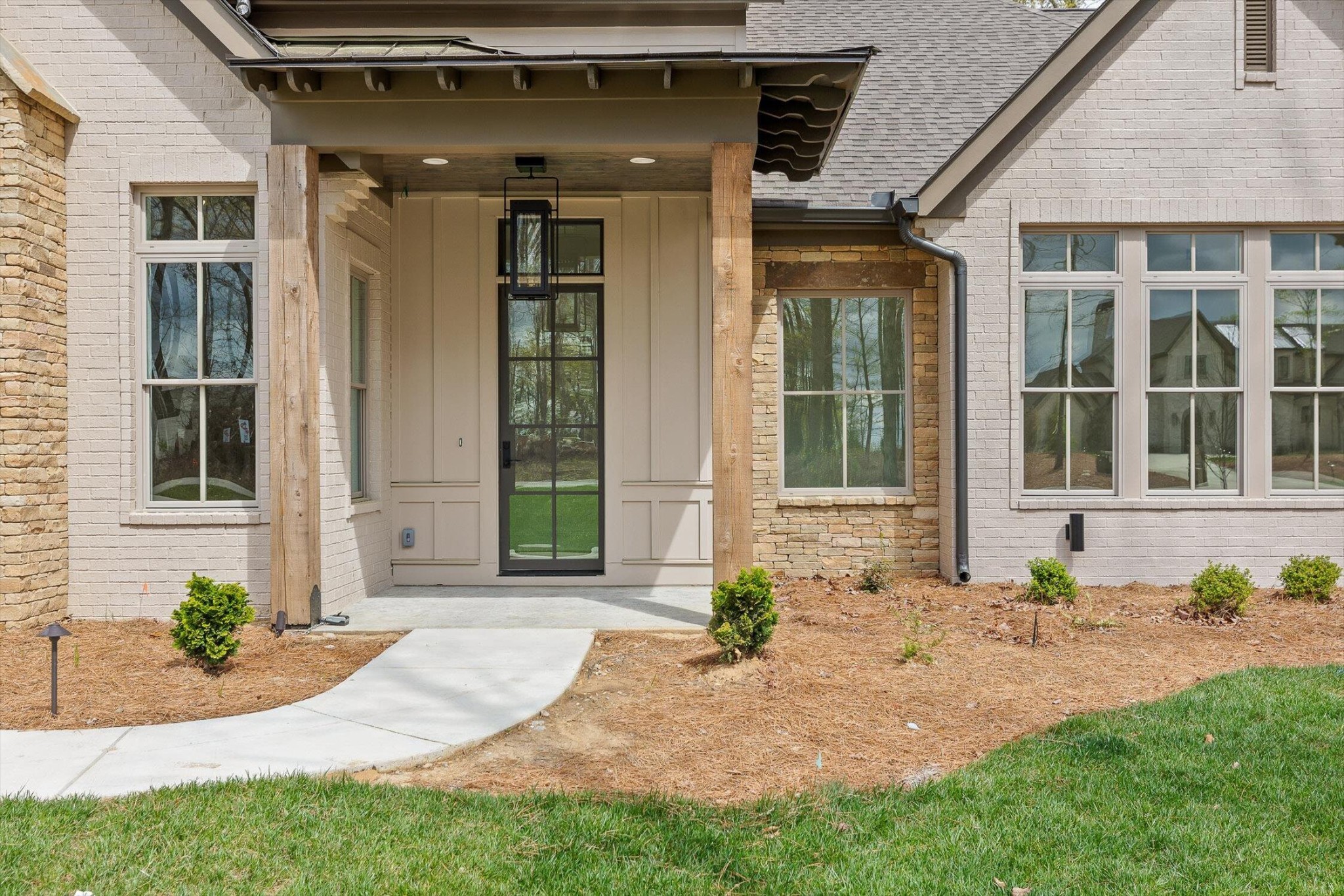 8583 Mountain Laurel Trail Property Photo 3