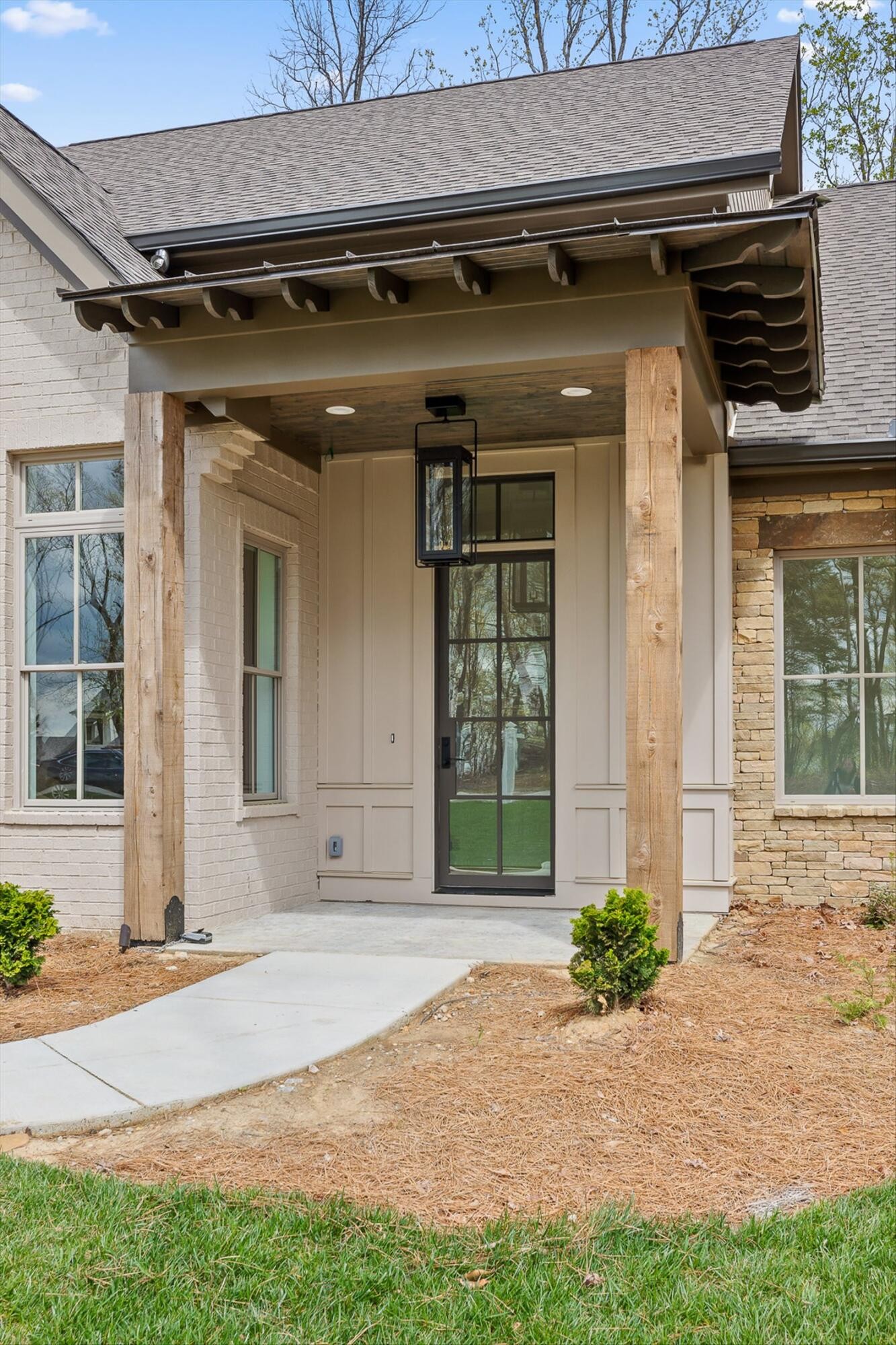 8583 Mountain Laurel Trail Property Photo 4