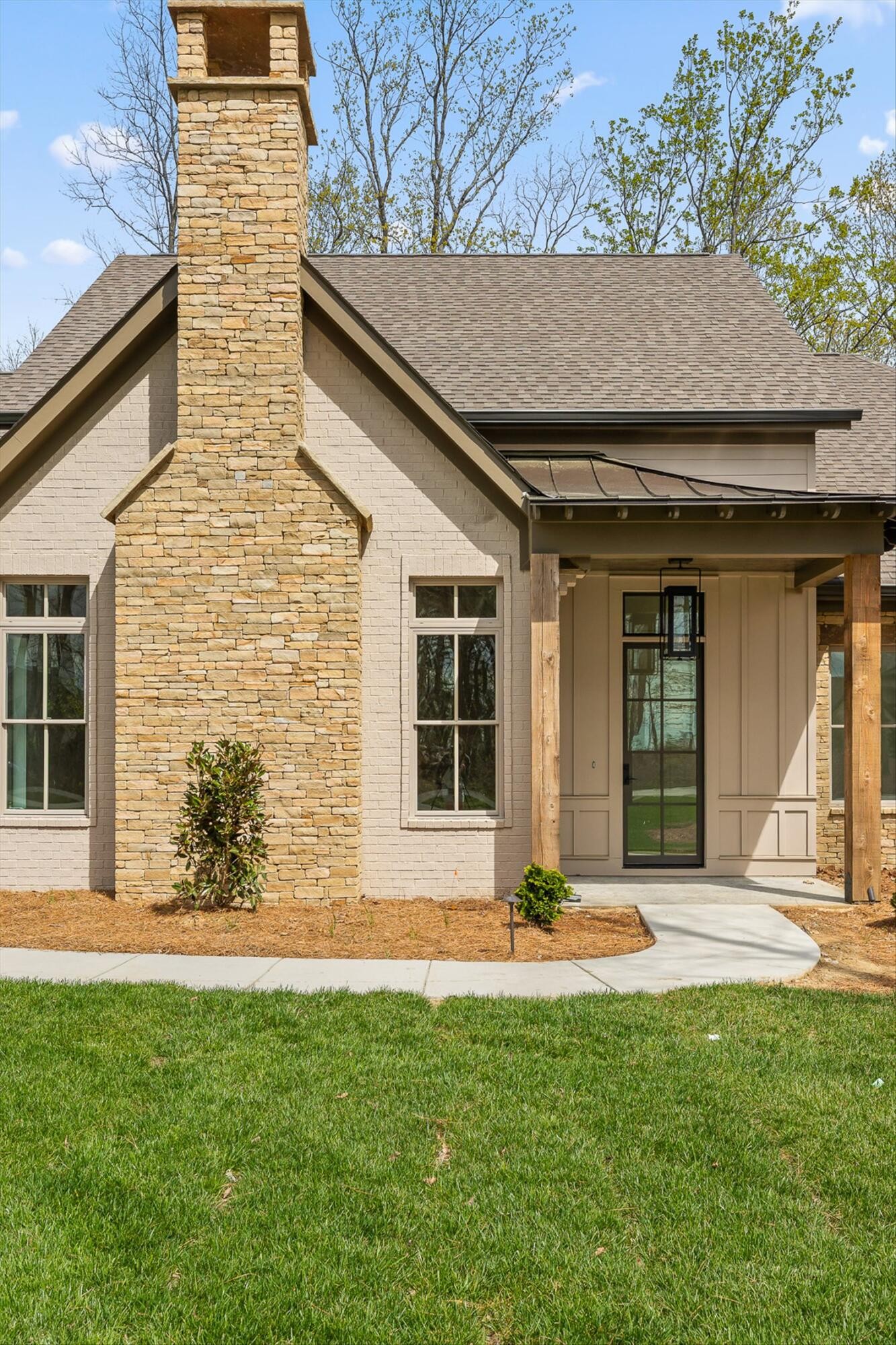 8583 Mountain Laurel Trail Property Photo 5