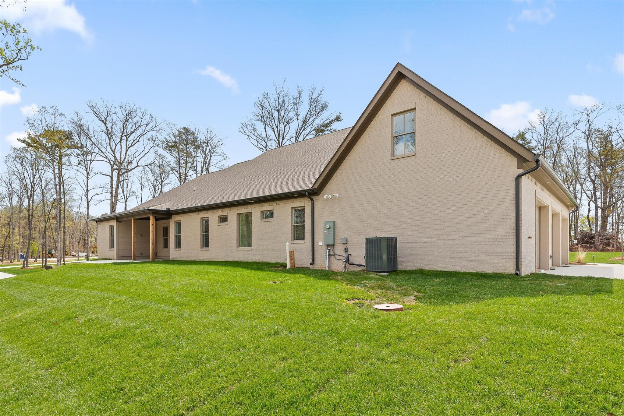 8583 Mountain Laurel Trail Property Photo 7