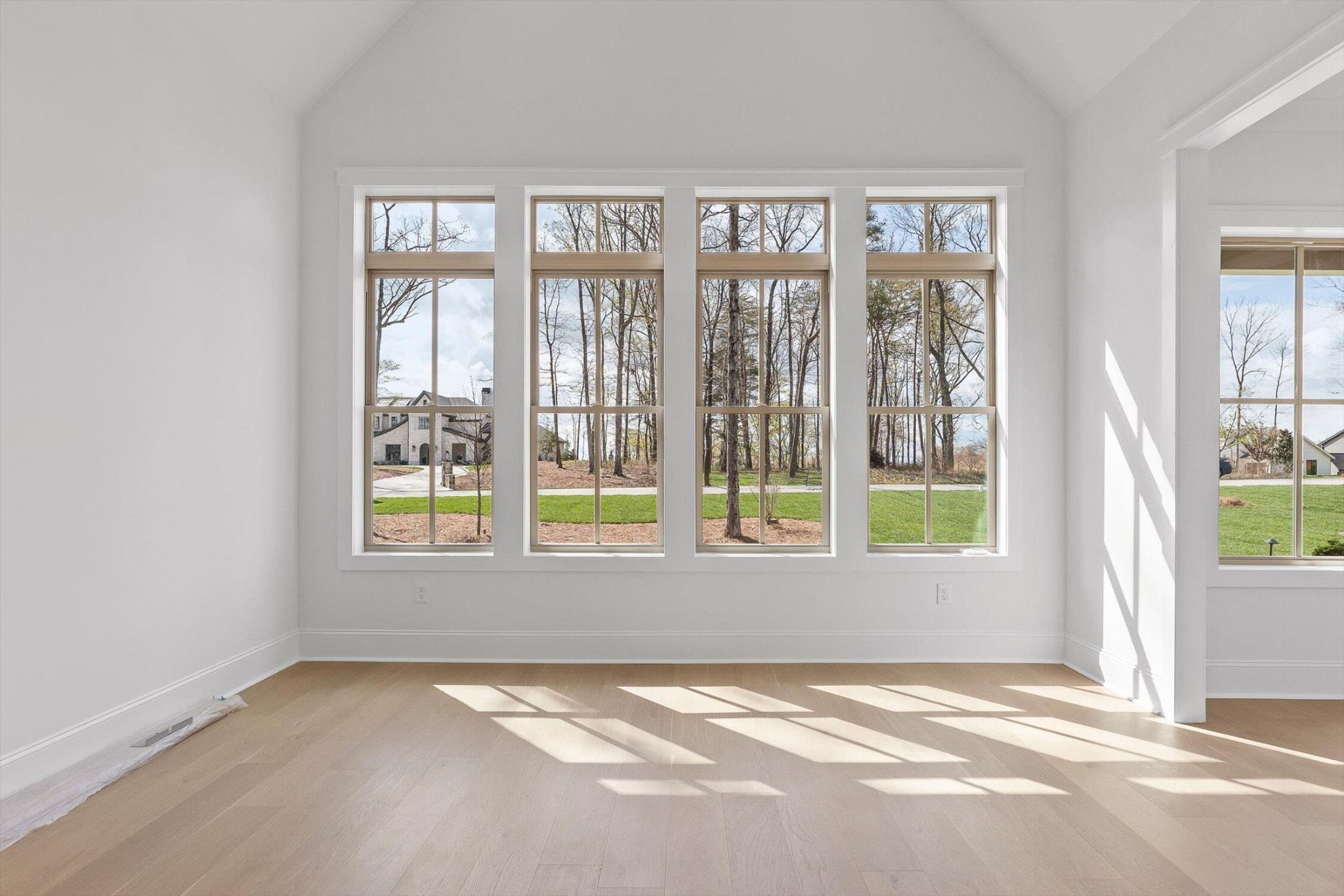 8583 Mountain Laurel Trail Property Photo 12