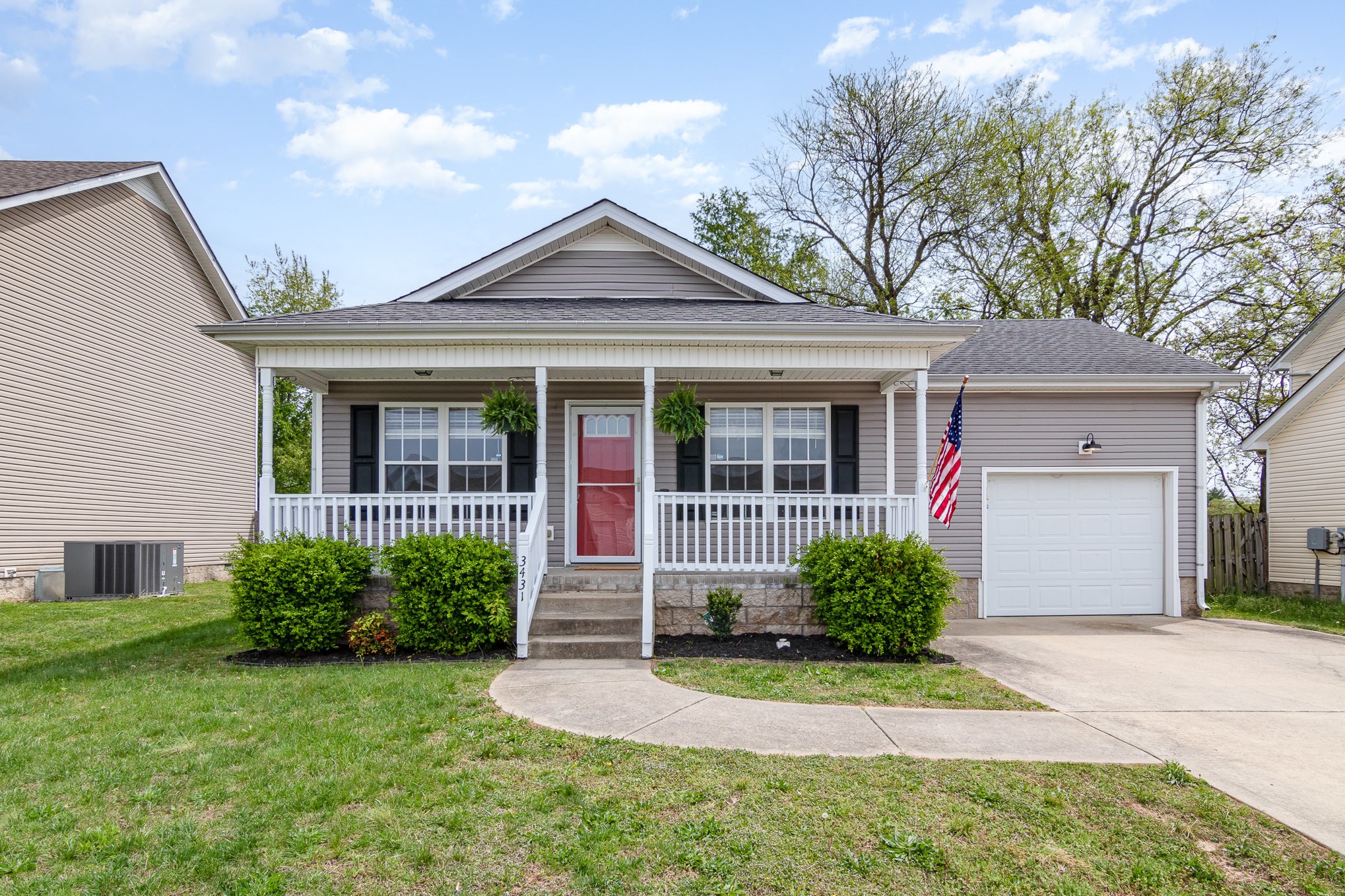3431 Foxrun Ln Property Photo 1