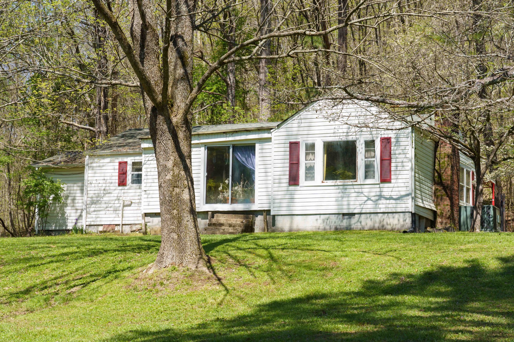 2491 Baker Rd Property Photo 1
