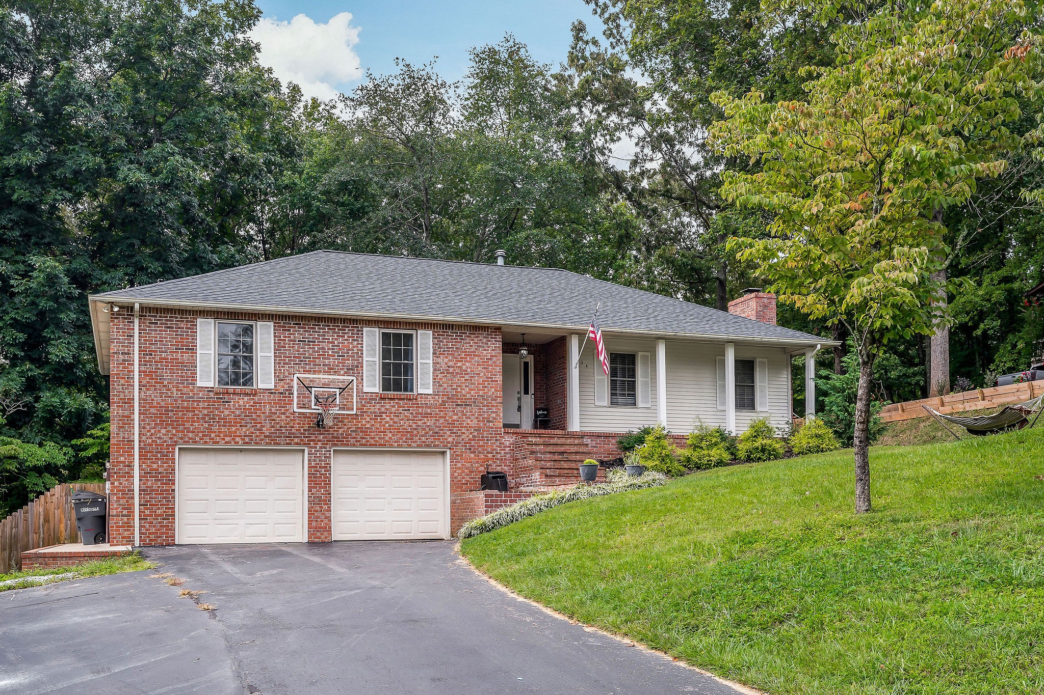 864 Spring Valley Rd Property Photo
