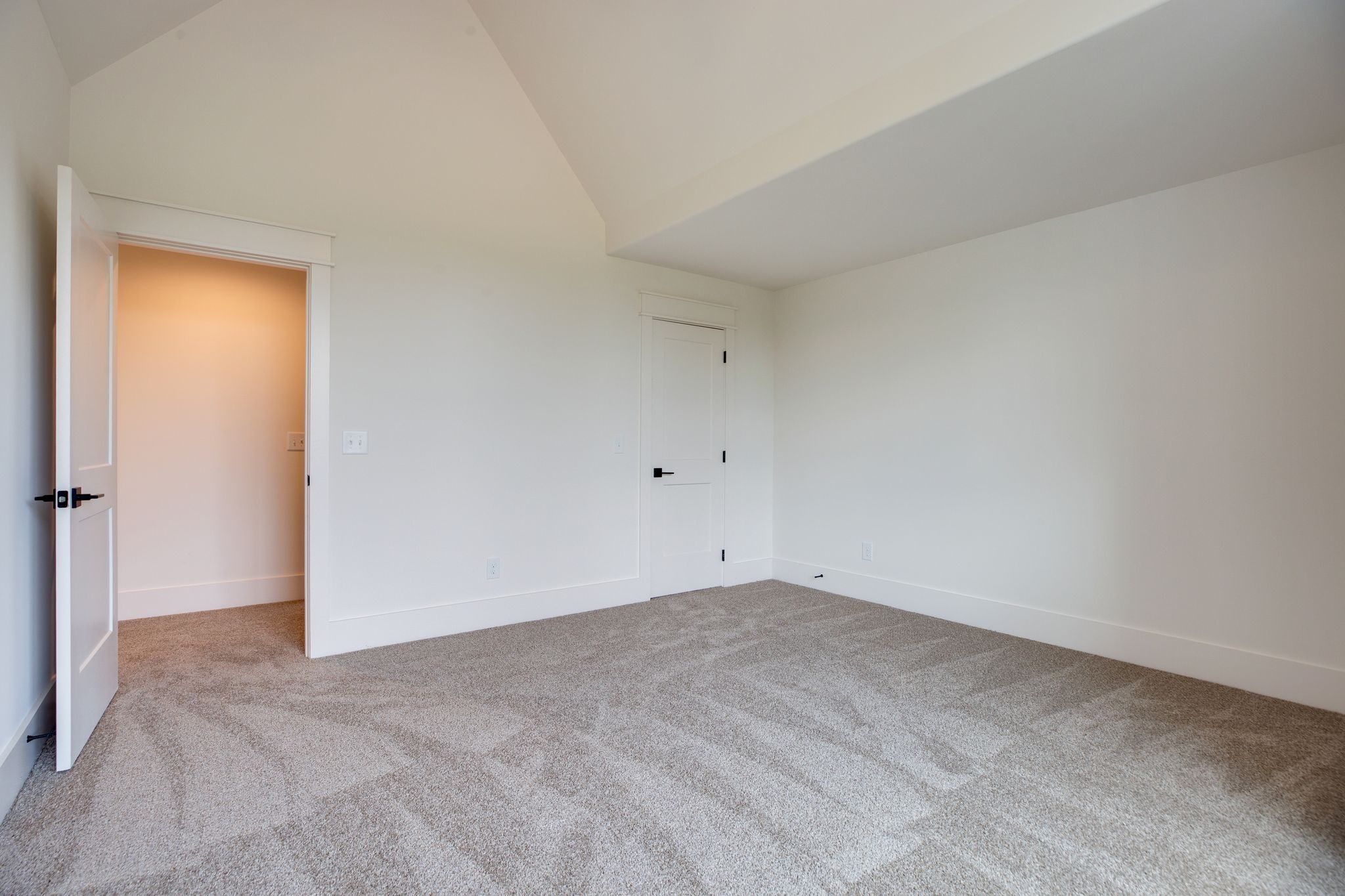 446 Roberts St Property Photo 40