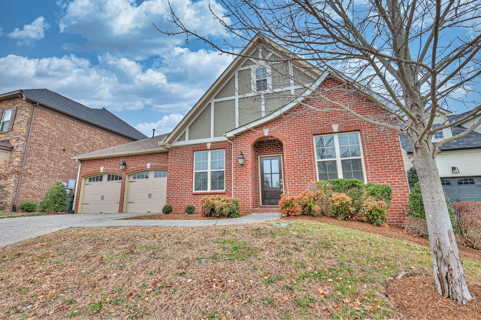1307 Reynard Dr Property Photo 1