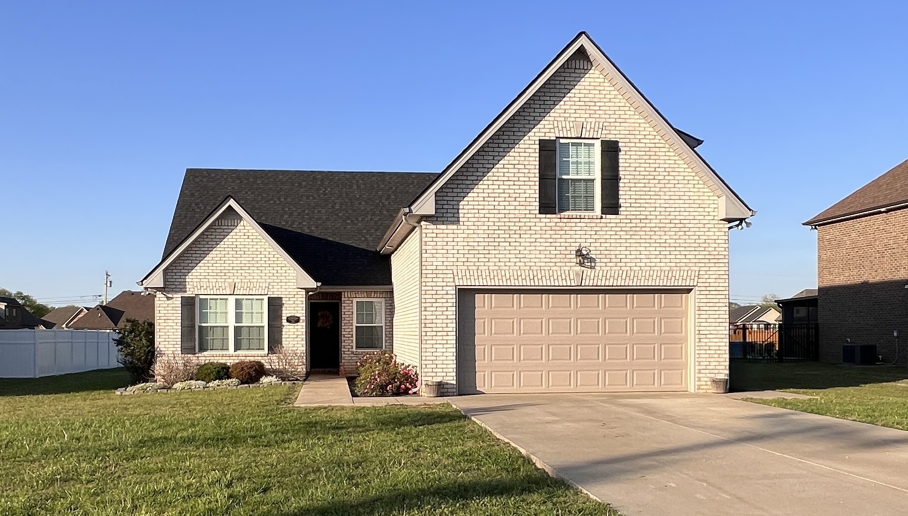 2939 Ronstadt Dr Property Photo 1