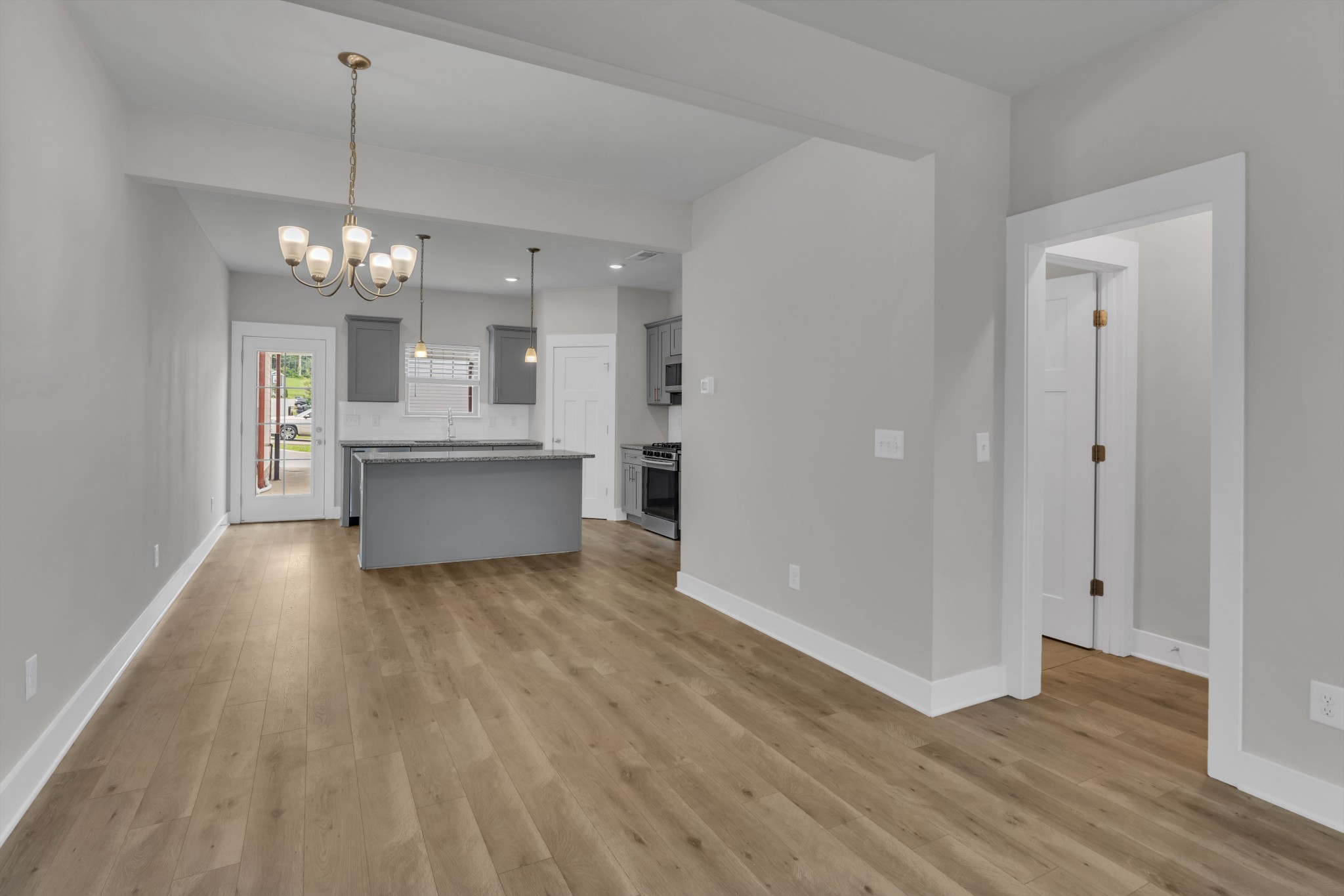 1537 White Tip Ln Property Photo 10