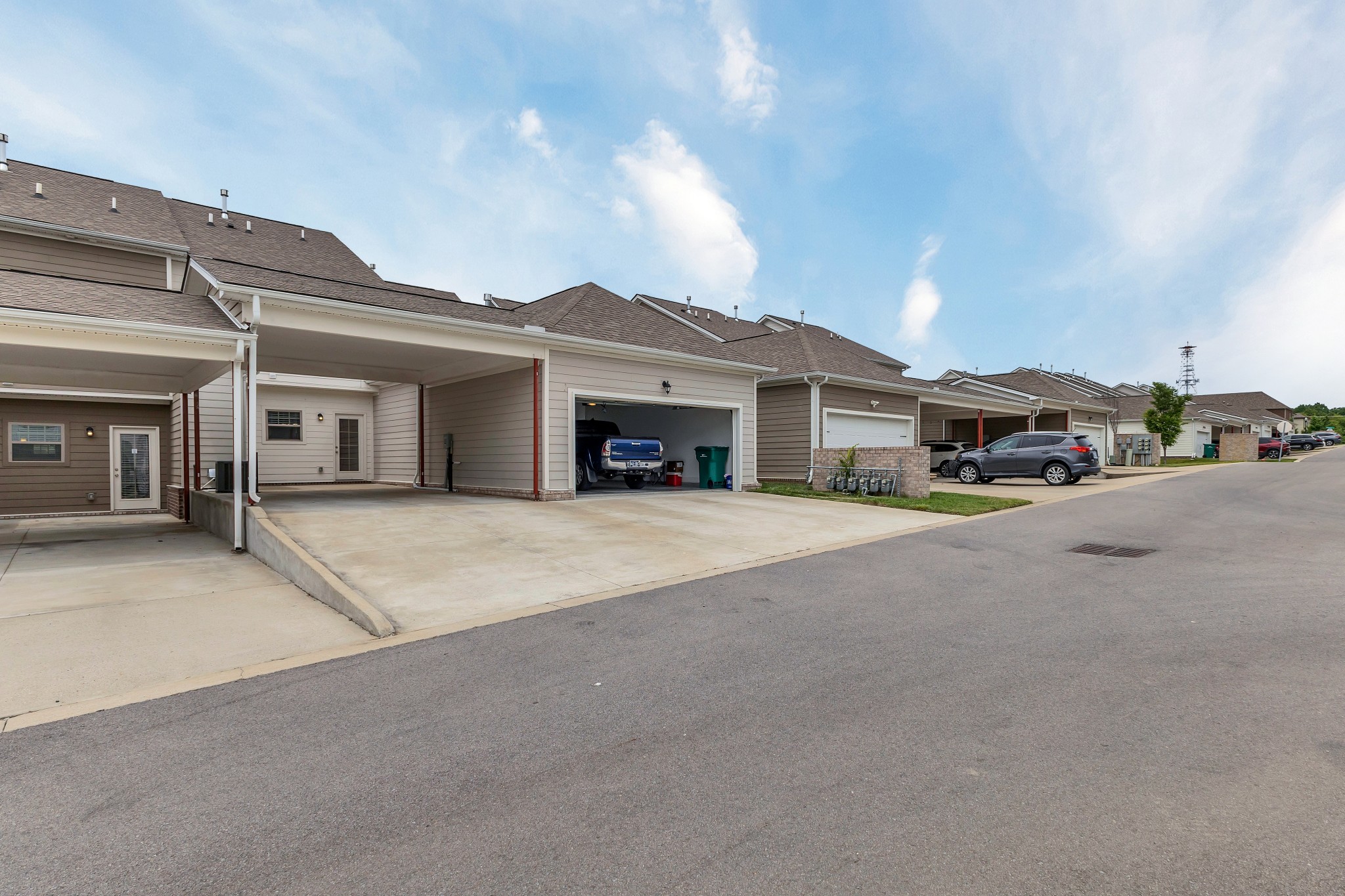 1537 White Tip Ln Property Photo 34