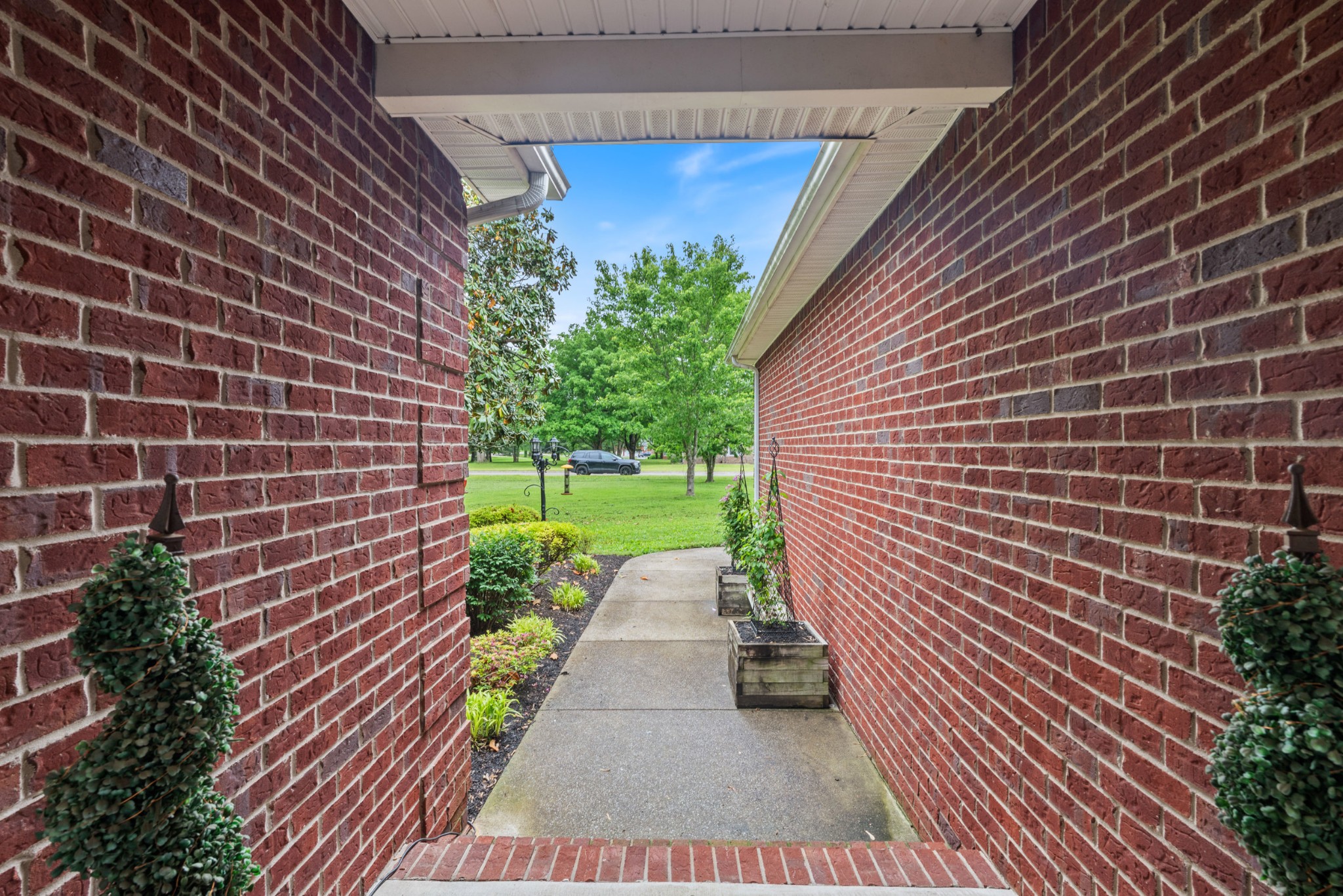 102 Munson Ct Property Photo 4