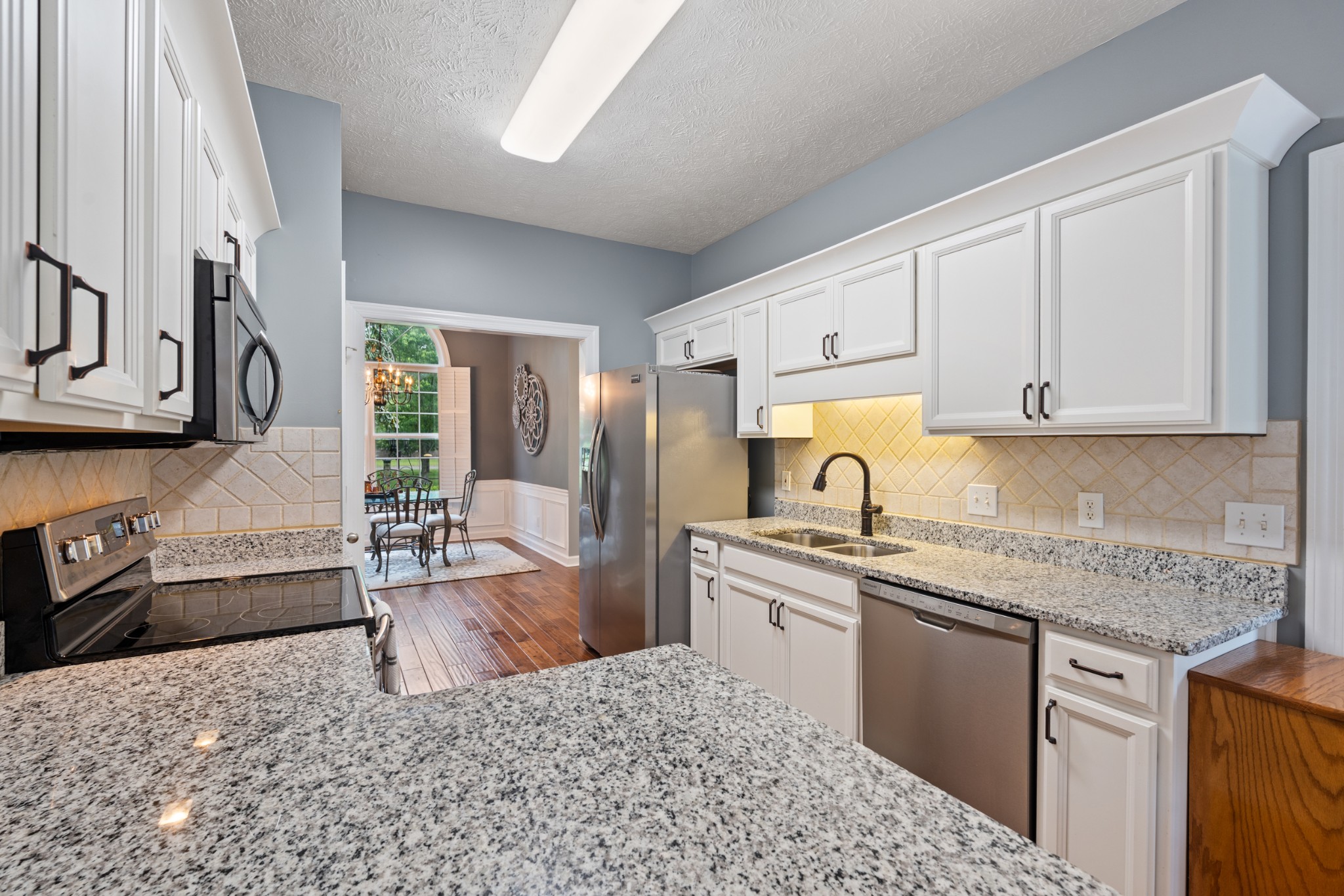 102 Munson Ct Property Photo 16