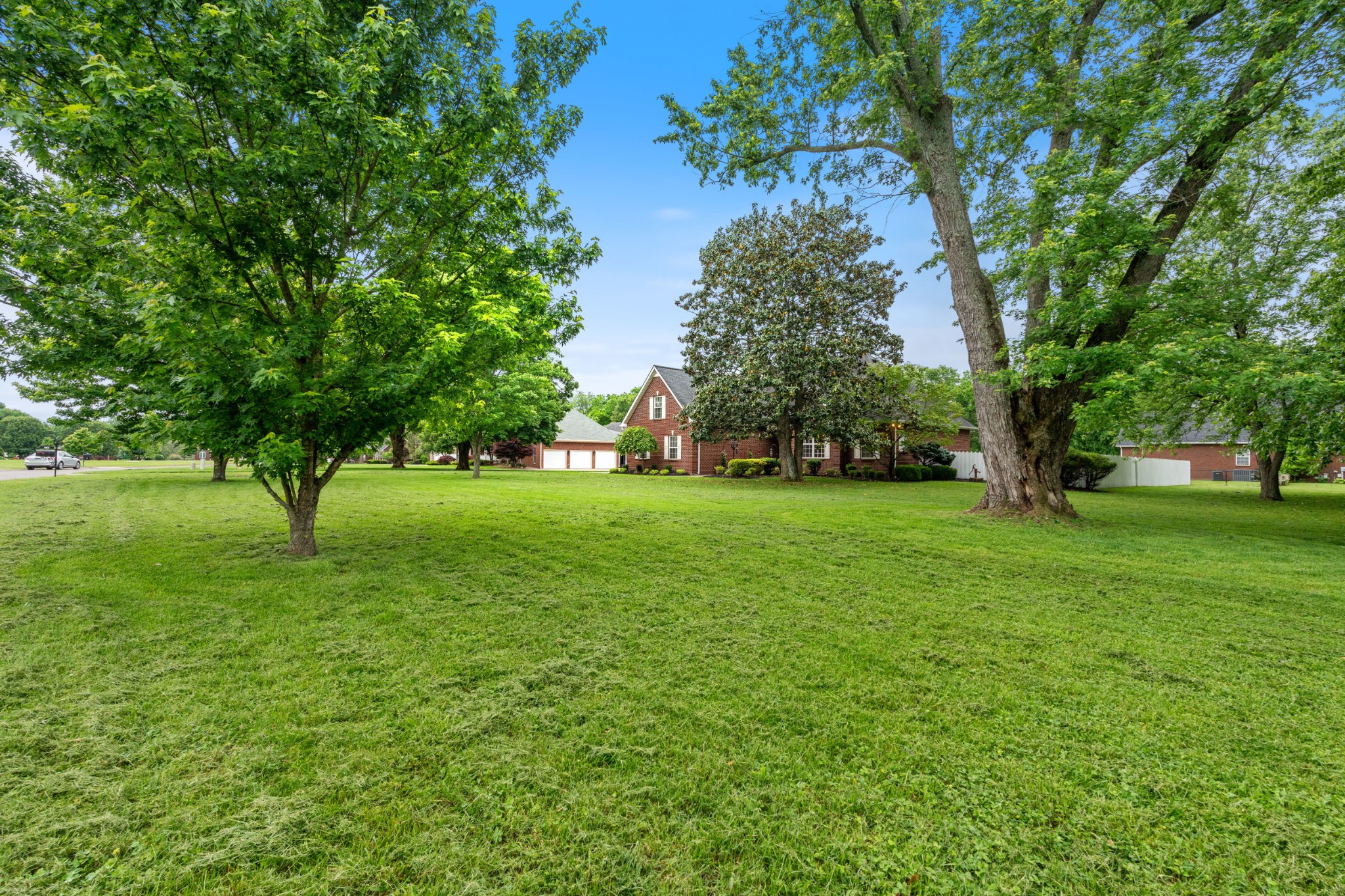 102 Munson Ct Property Photo 37