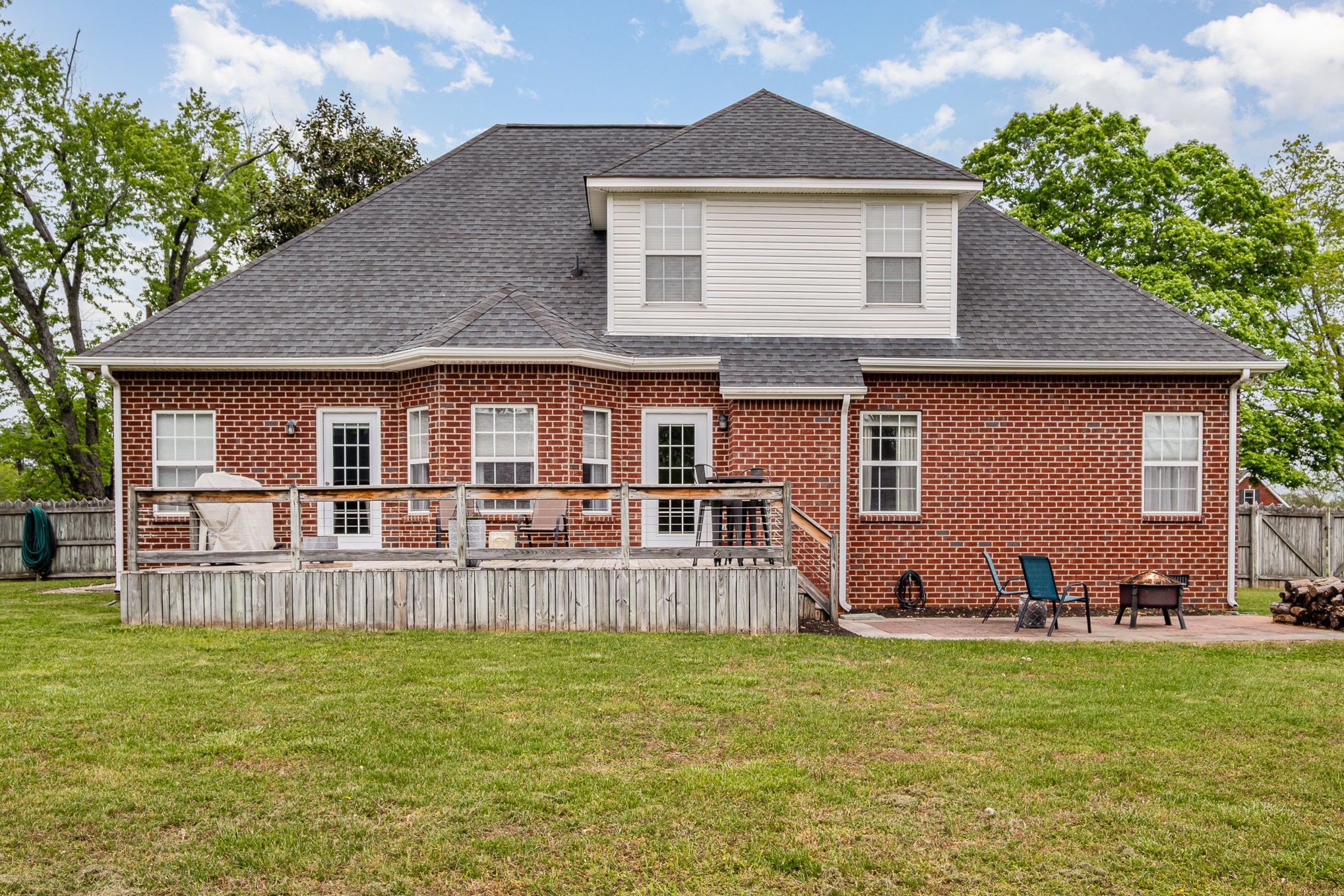 102 Munson Ct Property Photo 40