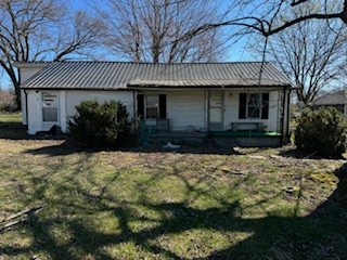 914 Akersville Rd Property Photo