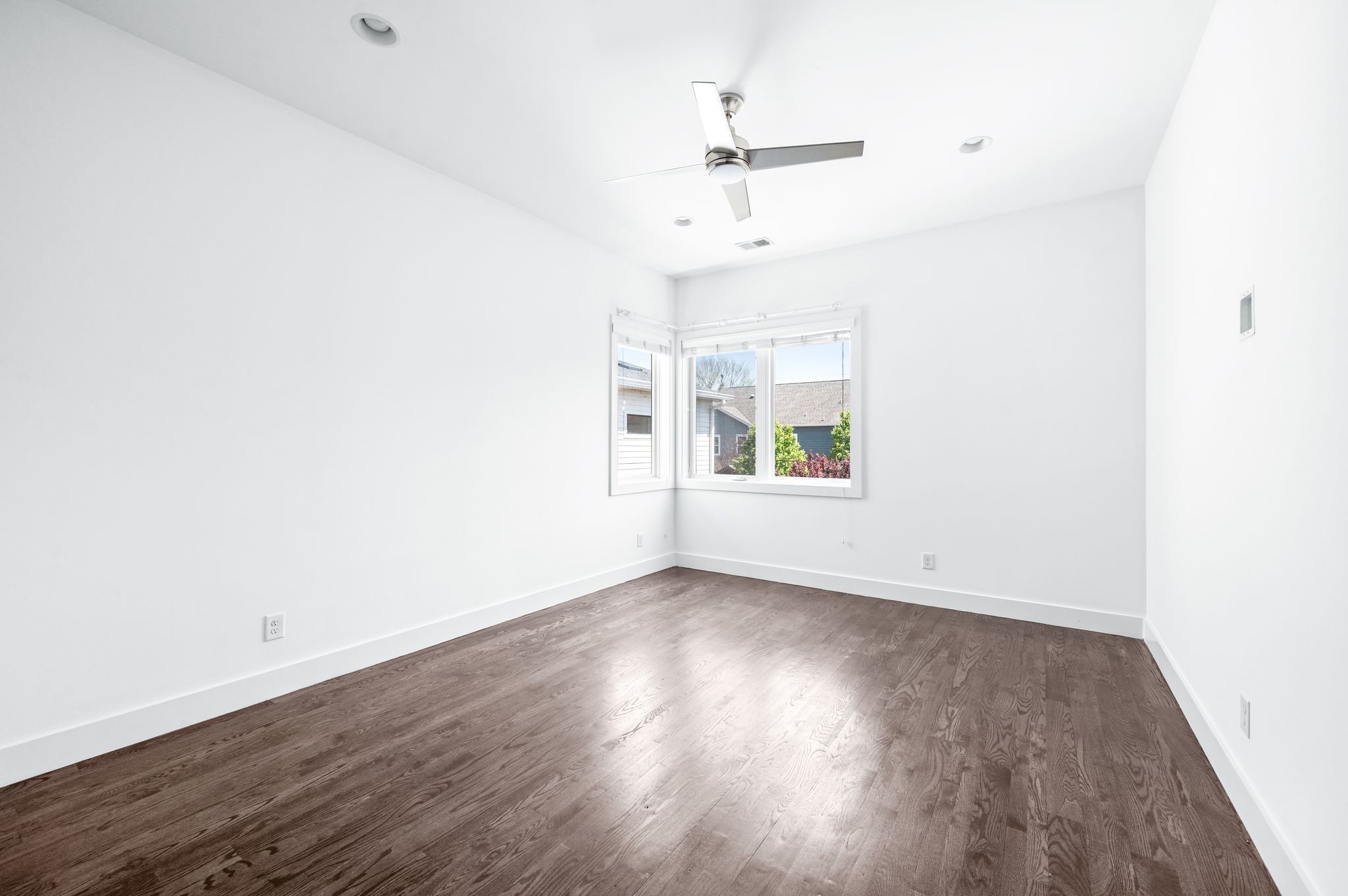 1420 15th Ave, S Property Photo 16