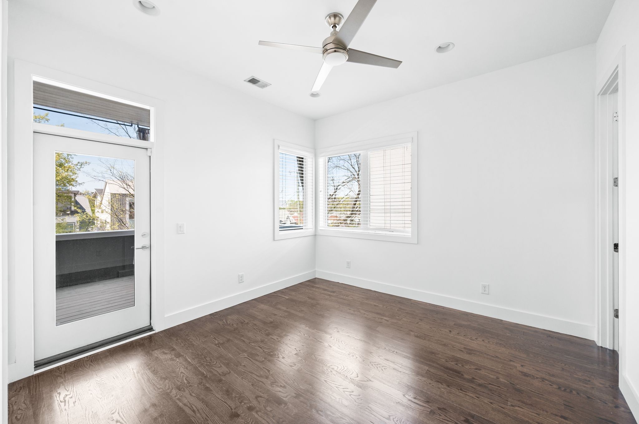 1420 15th Ave, S Property Photo 22