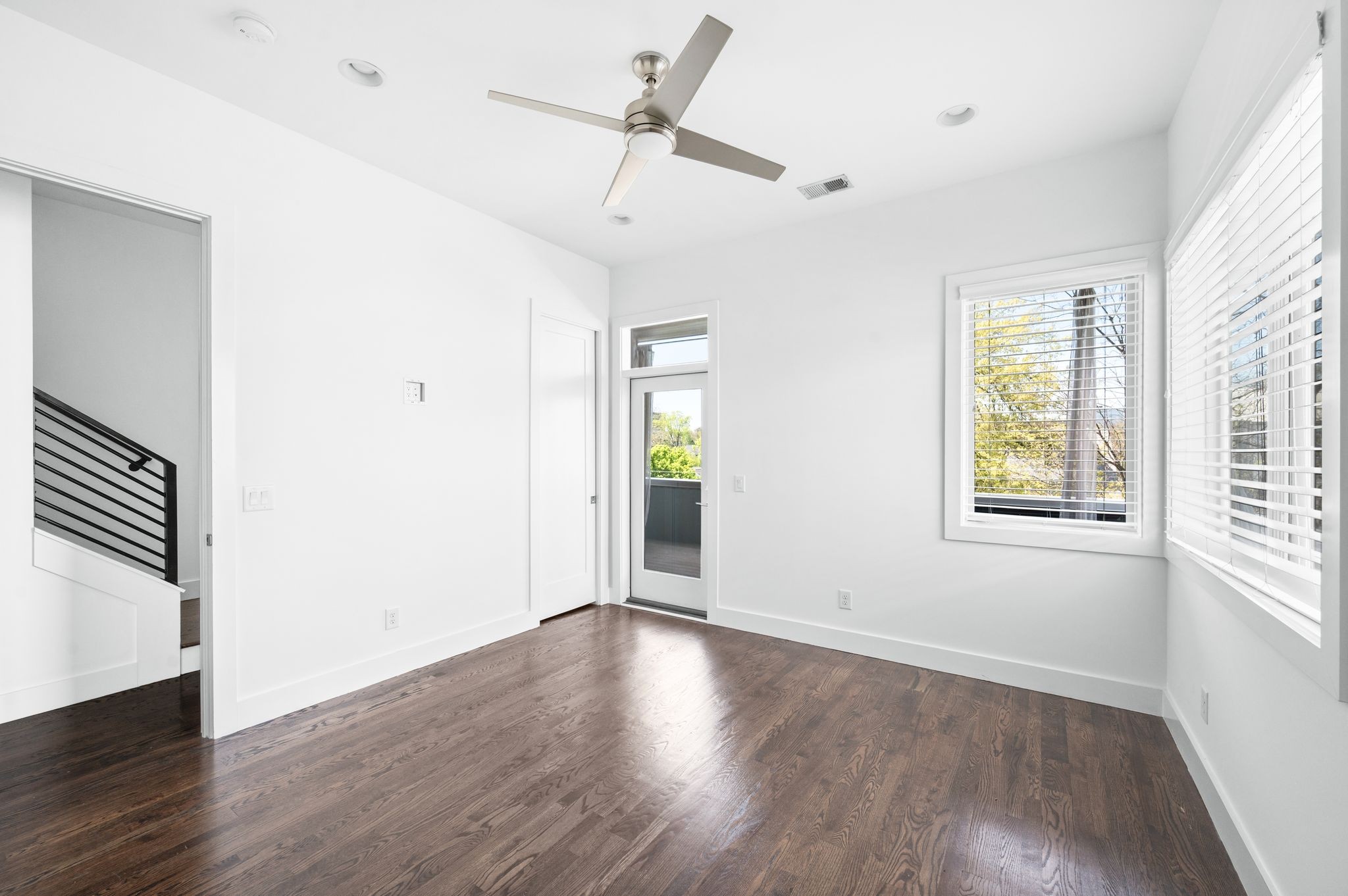 1420 15th Ave, S Property Photo 23