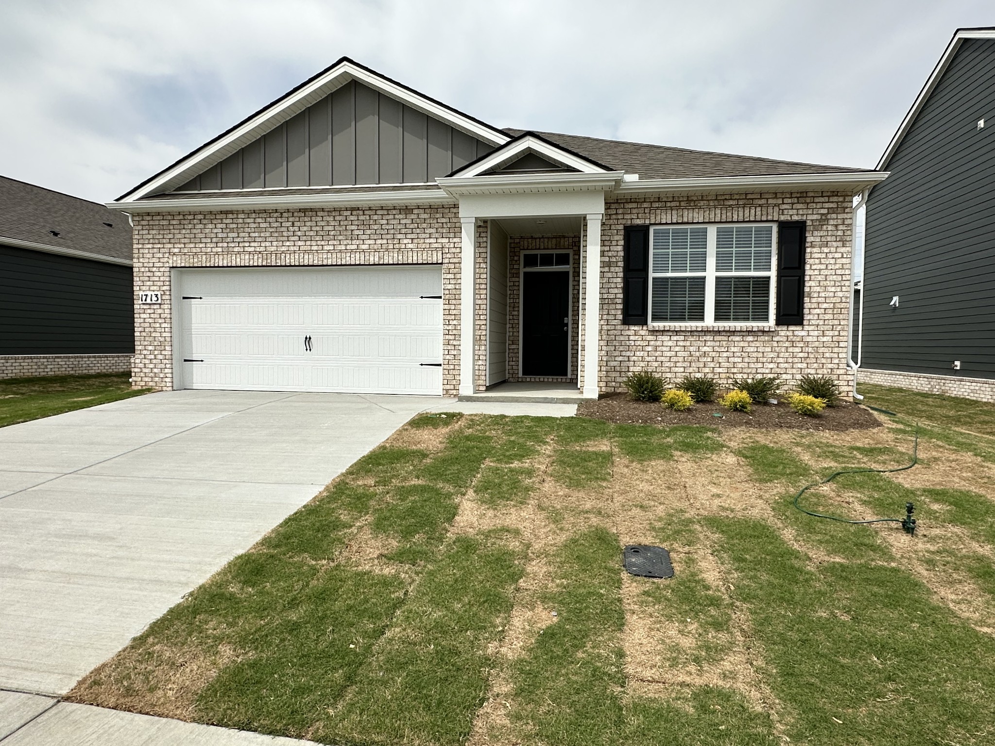 1713 Wren Way Property Photo