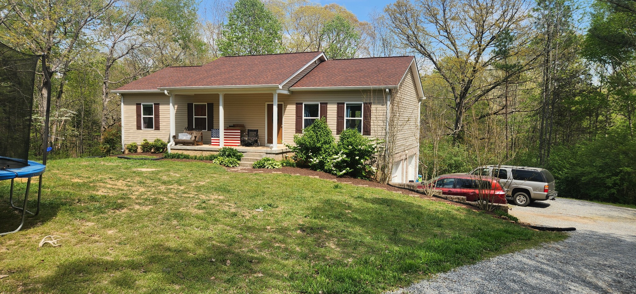 6336 Hickory Dr Property Photo