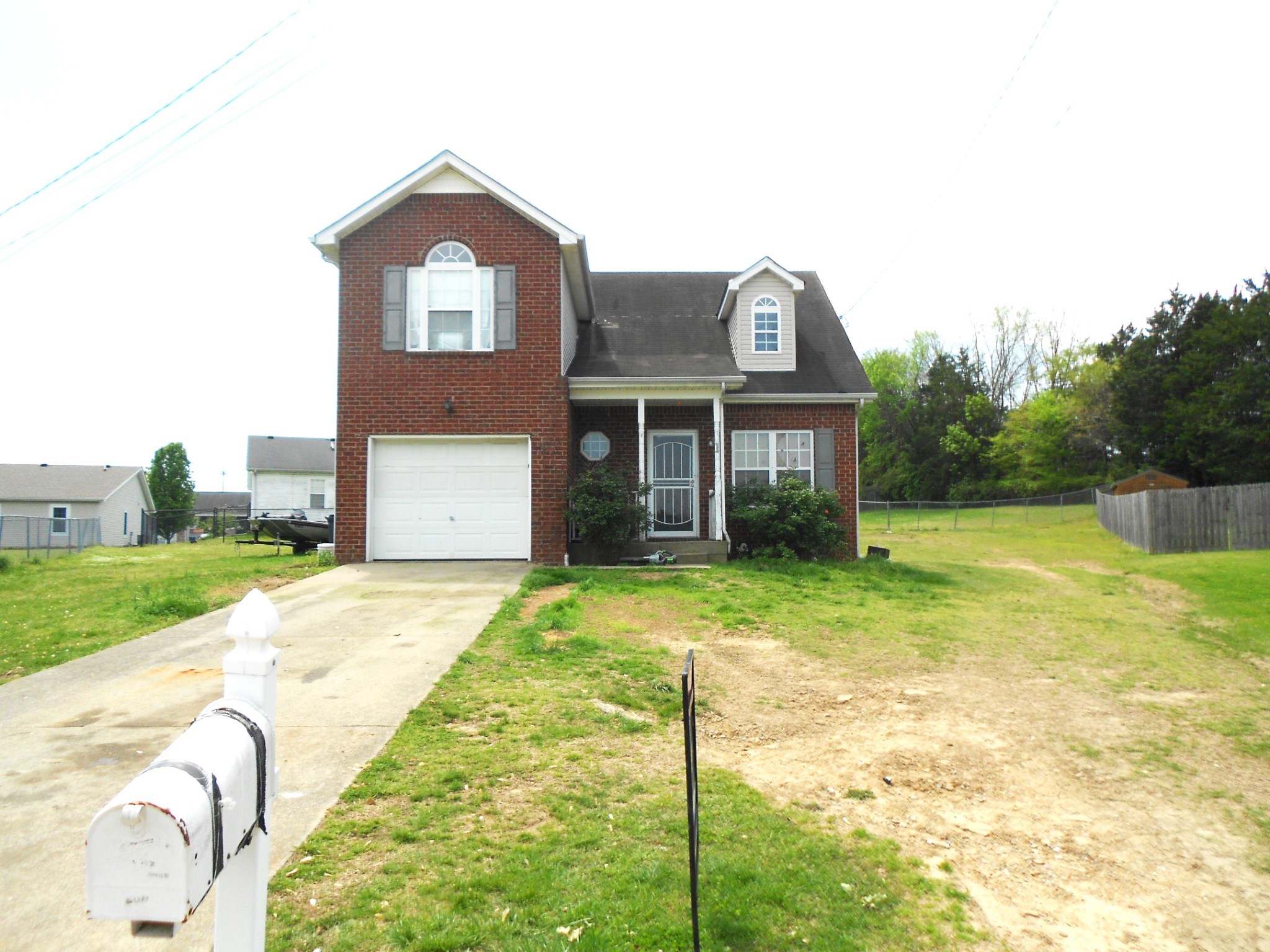 37086 Real Estate Listings Main Image