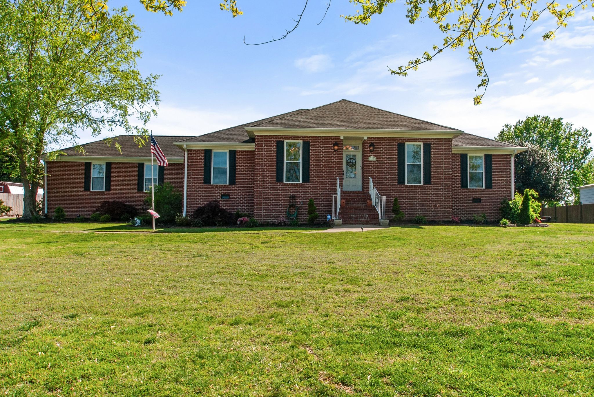 103 Brighton Ct Property Photo 1