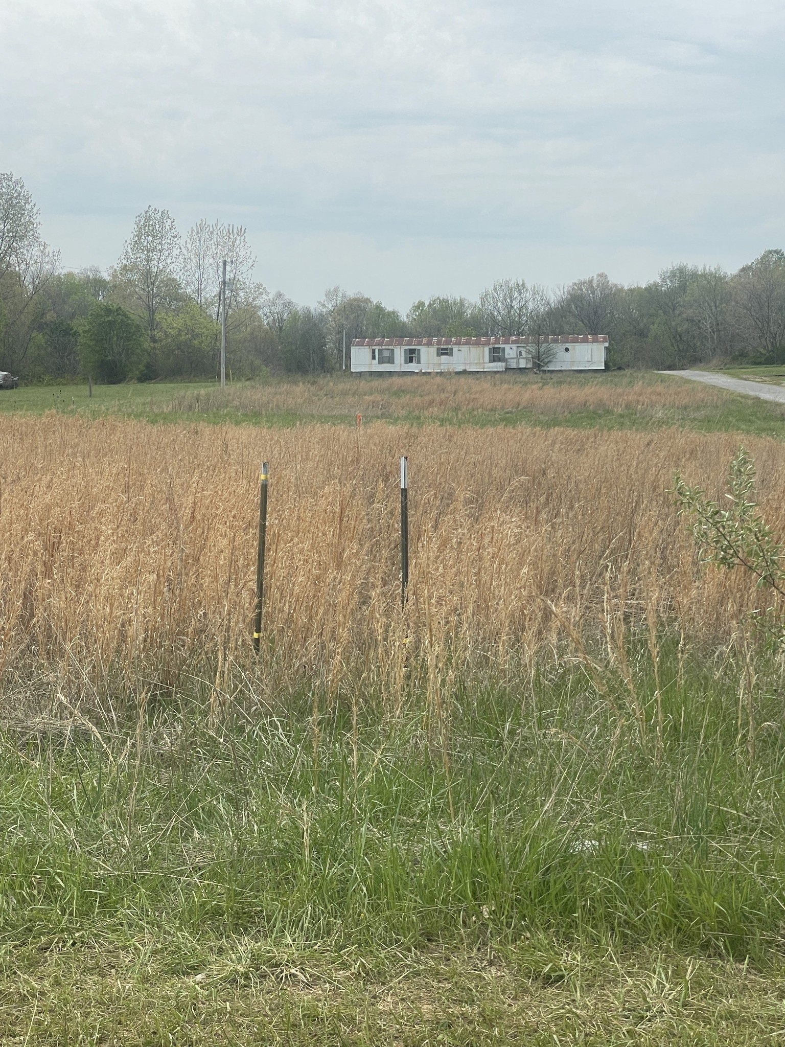 553 Old Hunters Point Pike Property Photo 1