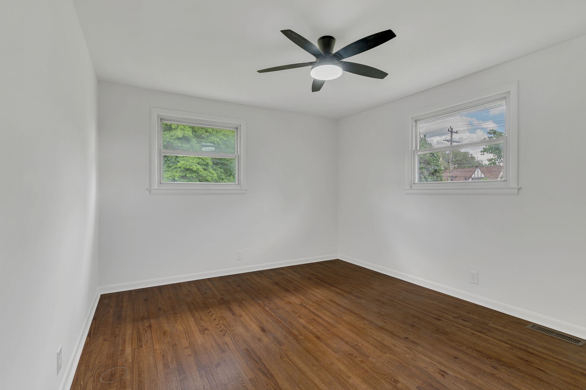 1429 Shelton Ave Property Photo 18