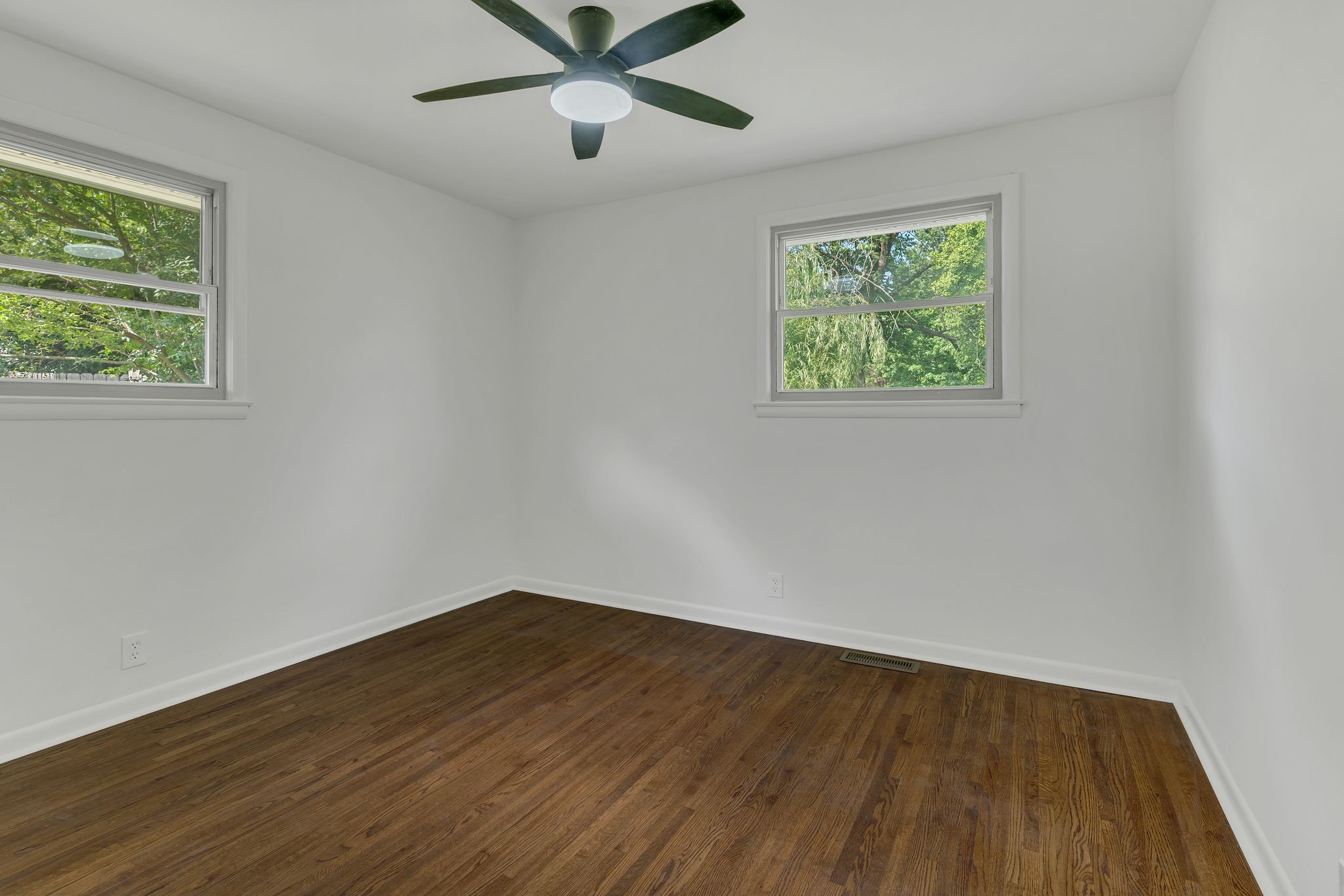 1429 Shelton Ave Property Photo 22