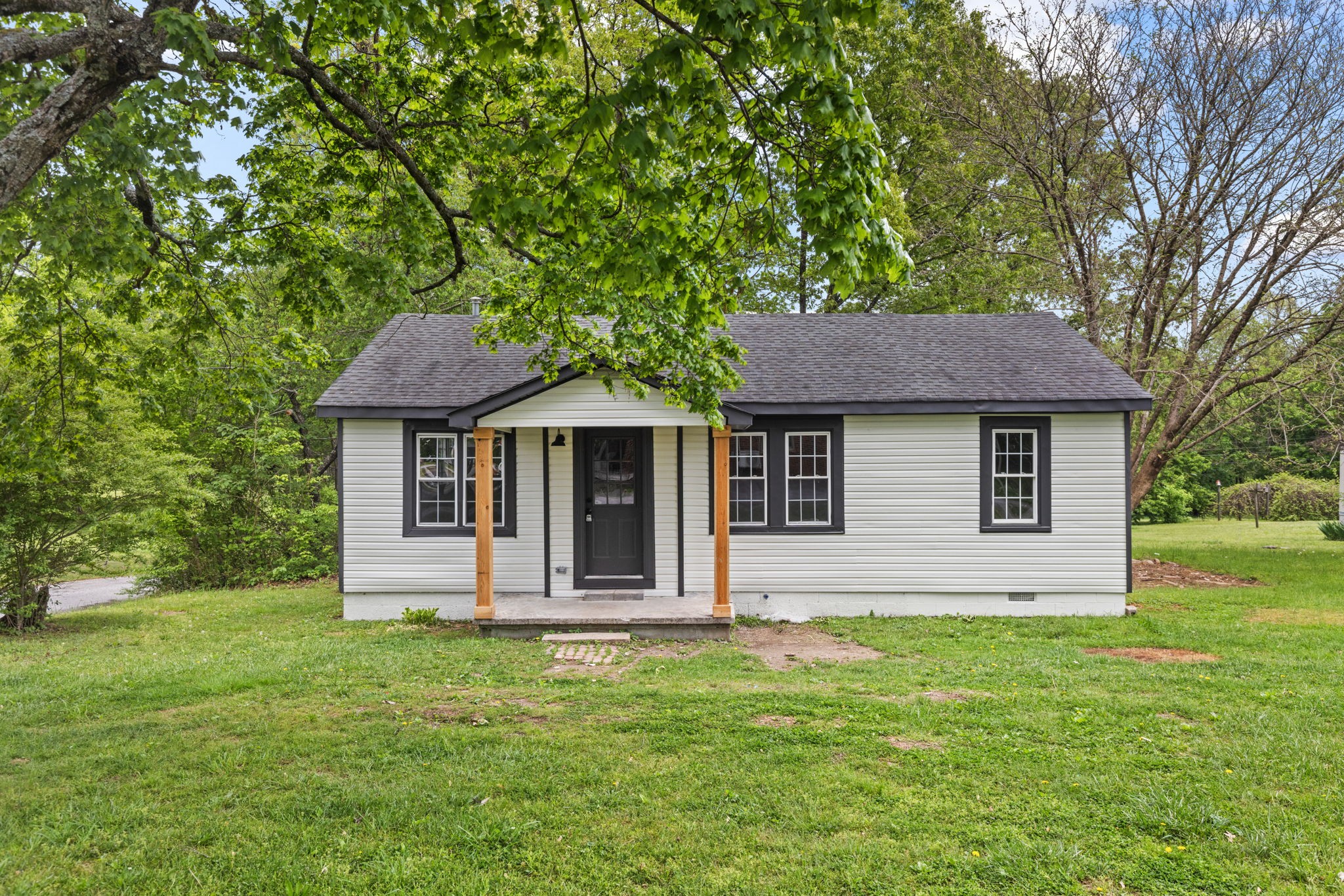 209 Cobb Ave Property Photo