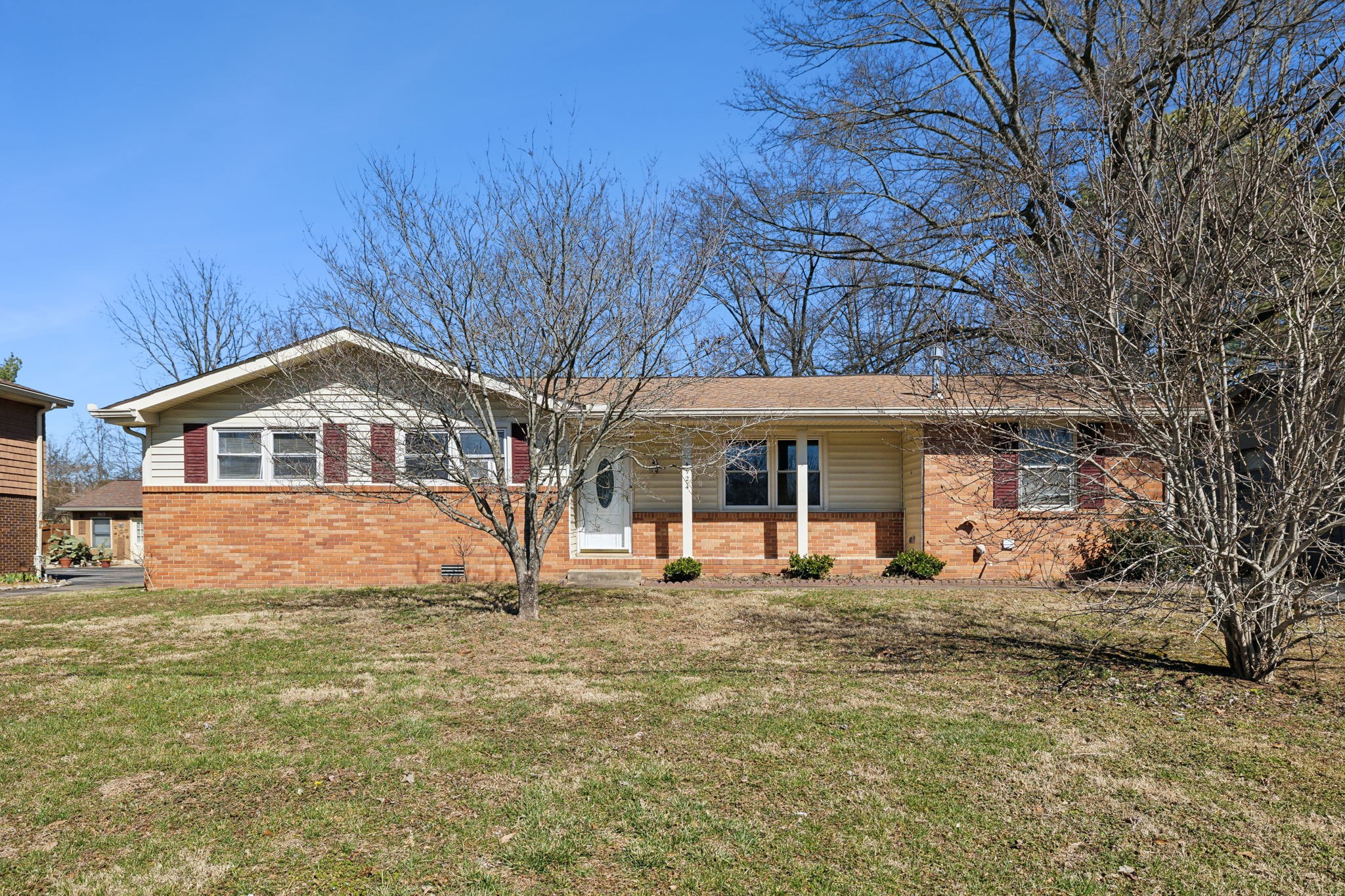4924 Rainier Drive Property Photo 1