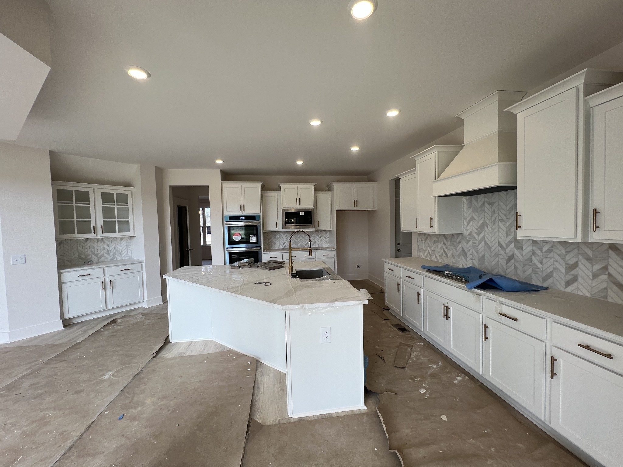 7279 Northwest Hwy Property Photo 7
