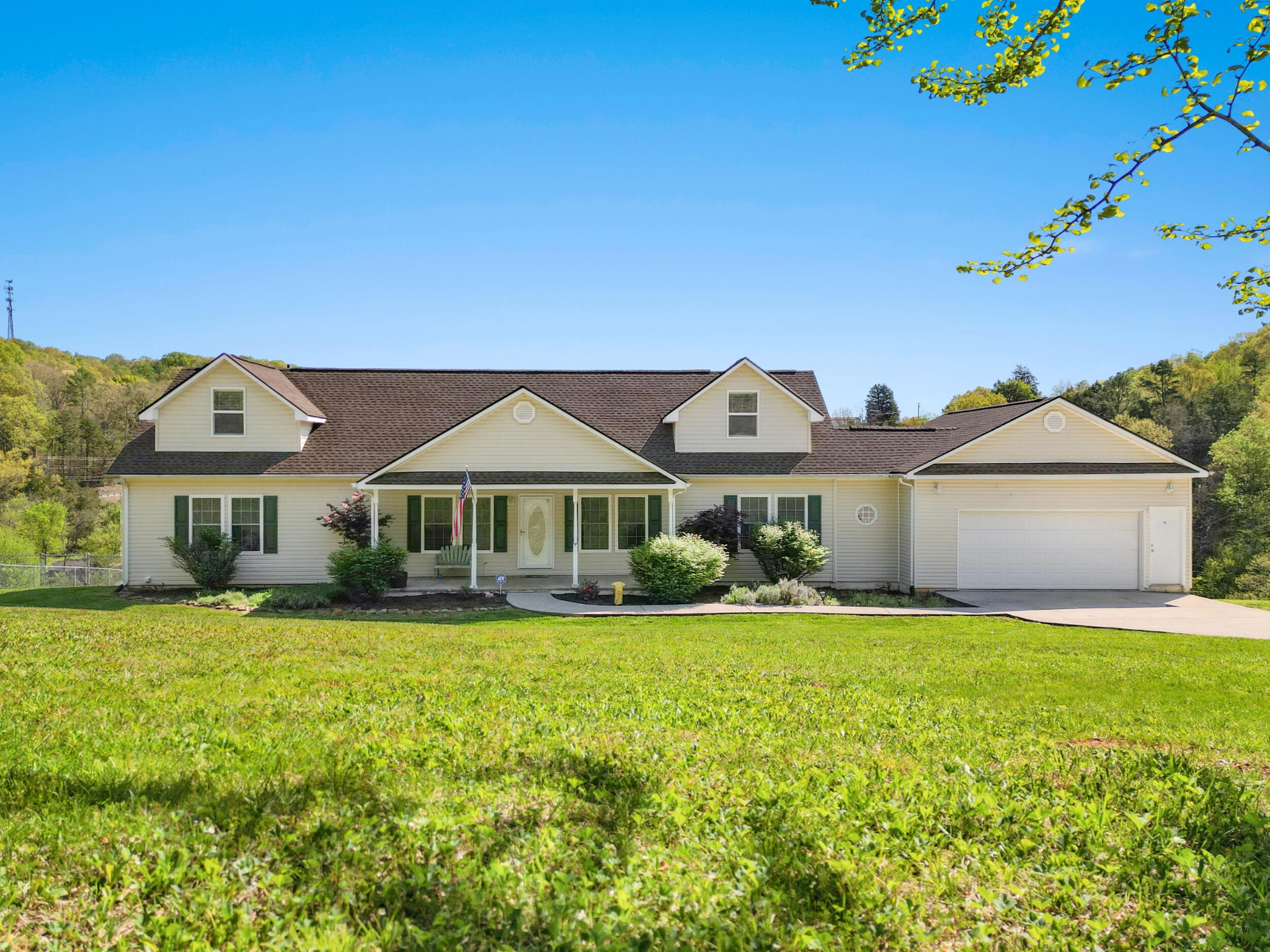 14285 Highway 72 Property Photo