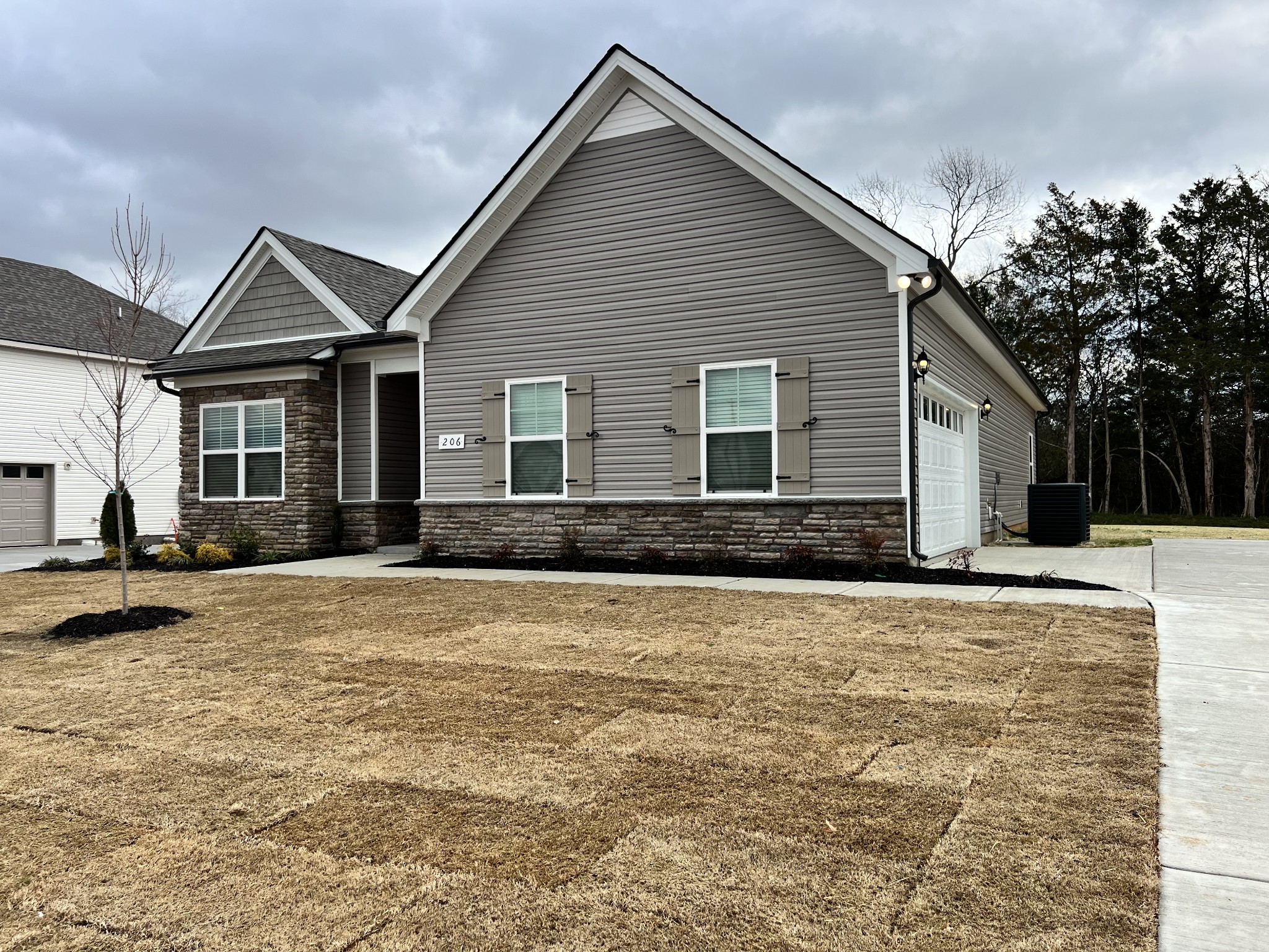604 Rabbit Branch Rd Property Photo