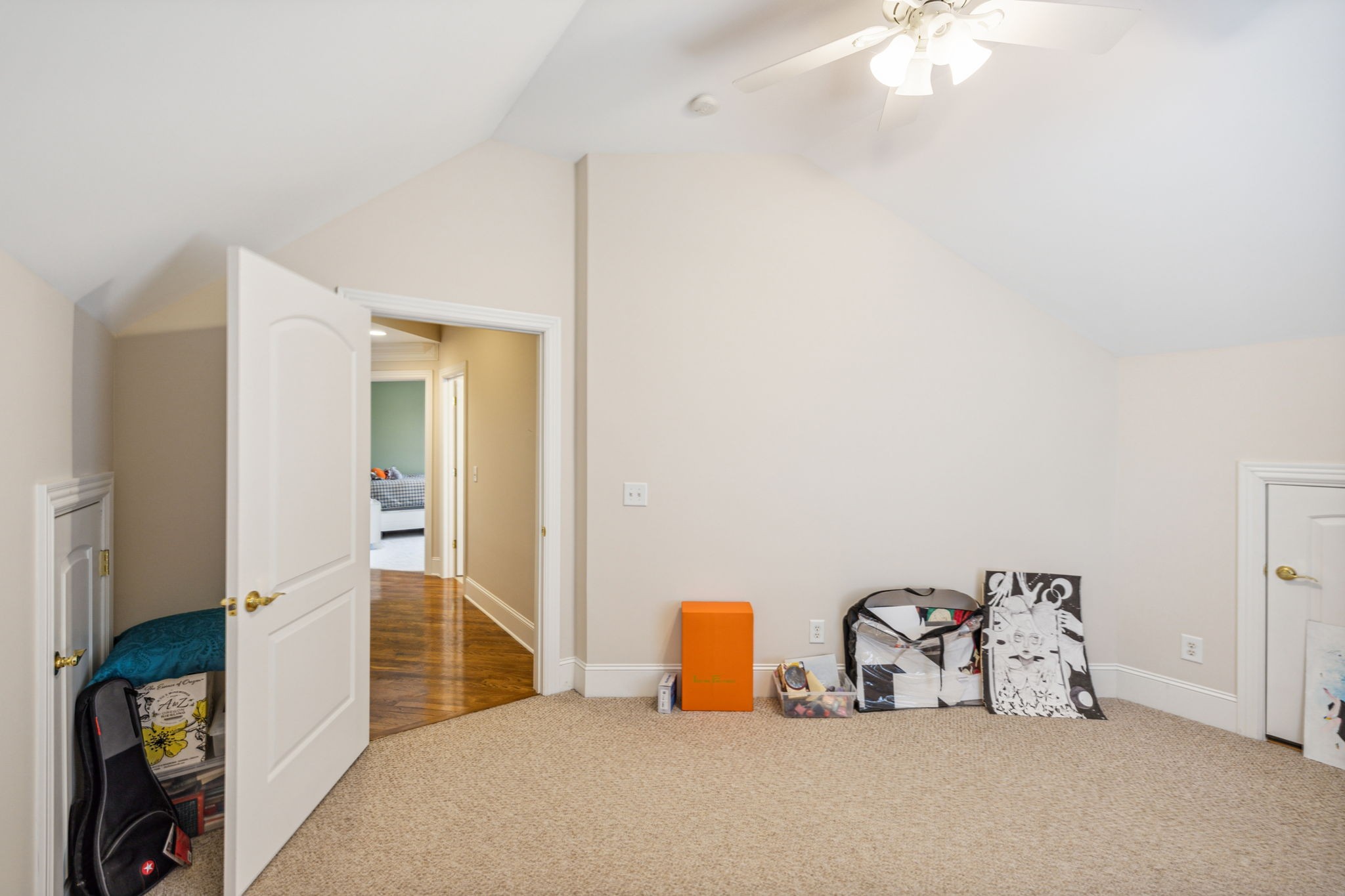 385 Childe Harolds Cir Property Photo 55