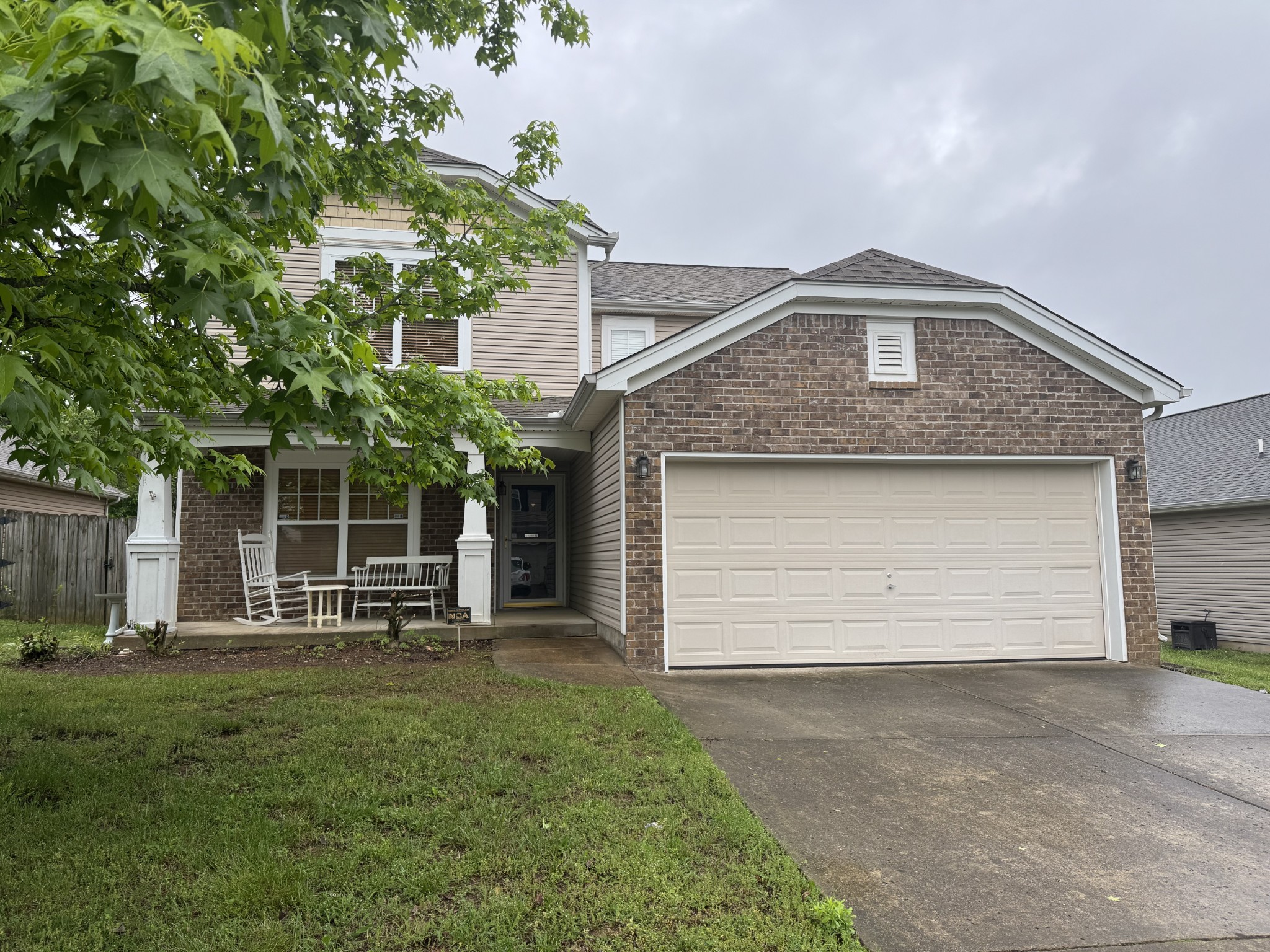 1019 Lexington Farms Dr Property Photo 1