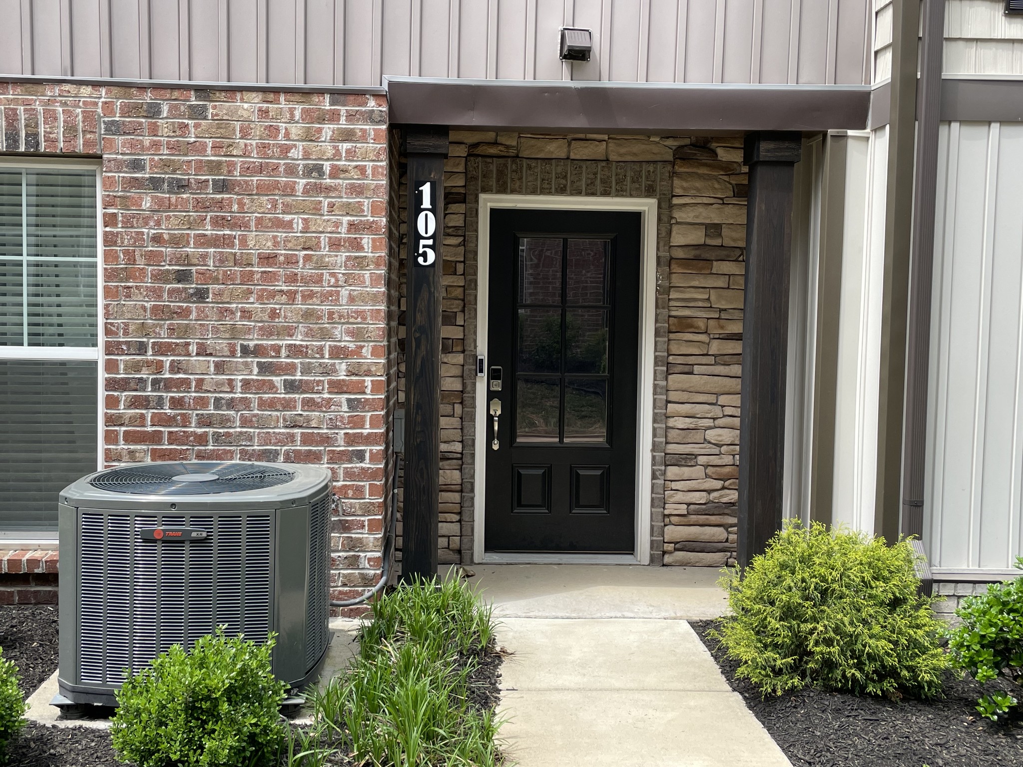 105 Jean Alyne Dotson Dr Property Photo 1