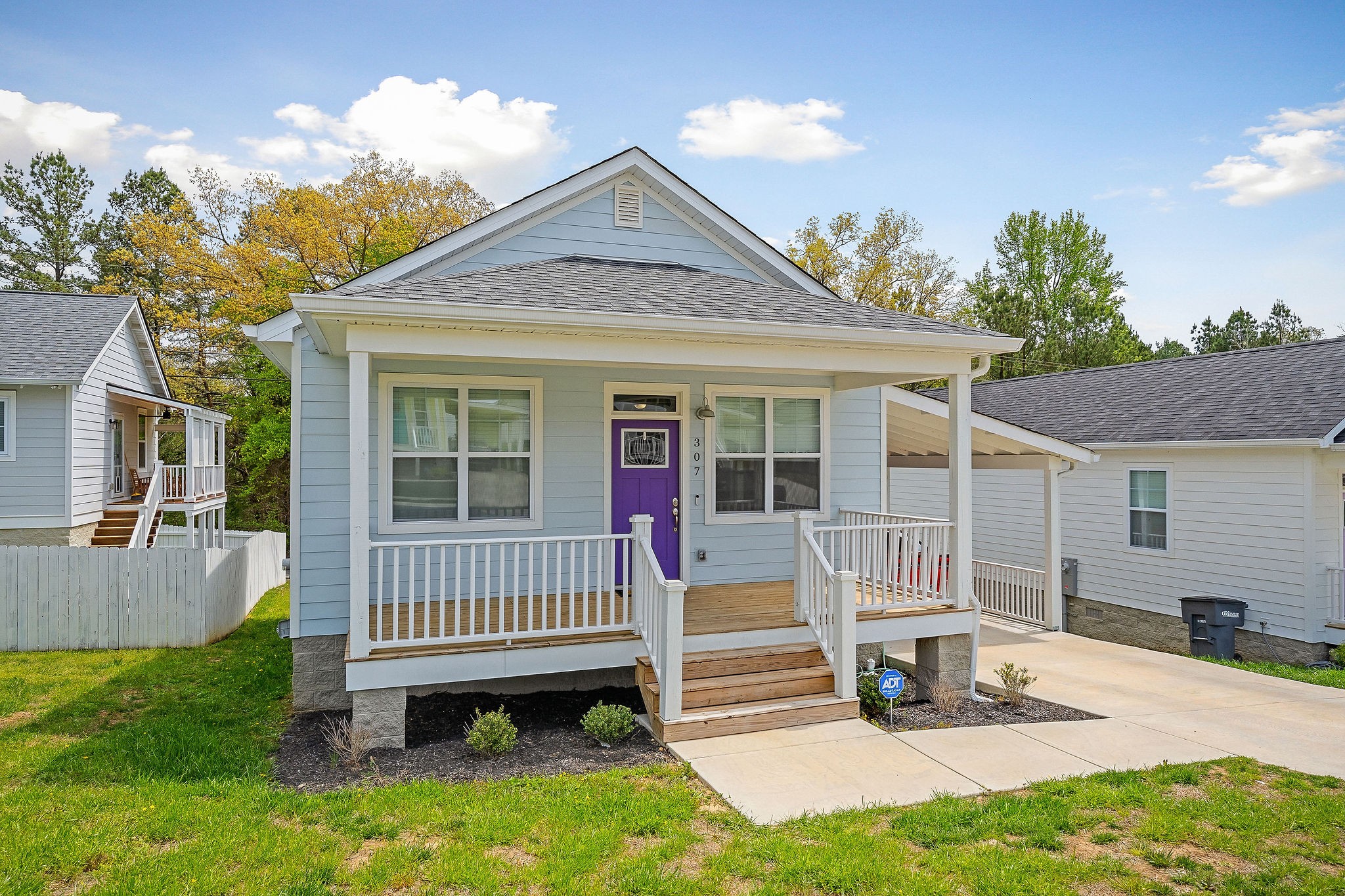 307 Fenbrook Way Property Photo