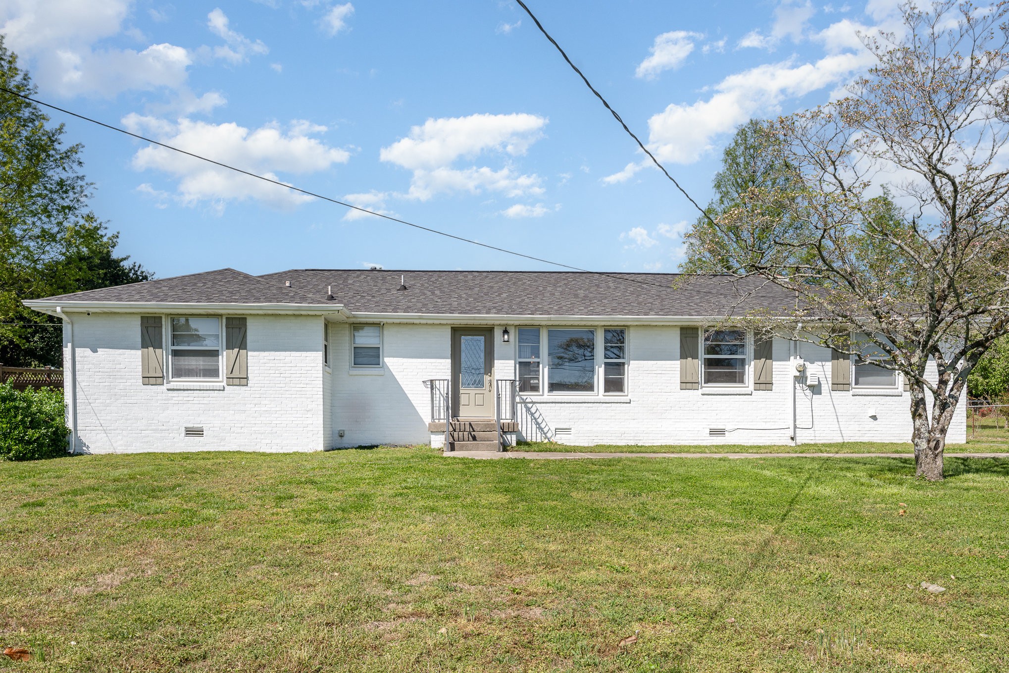 2904 Windemere Cir Property Photo 1
